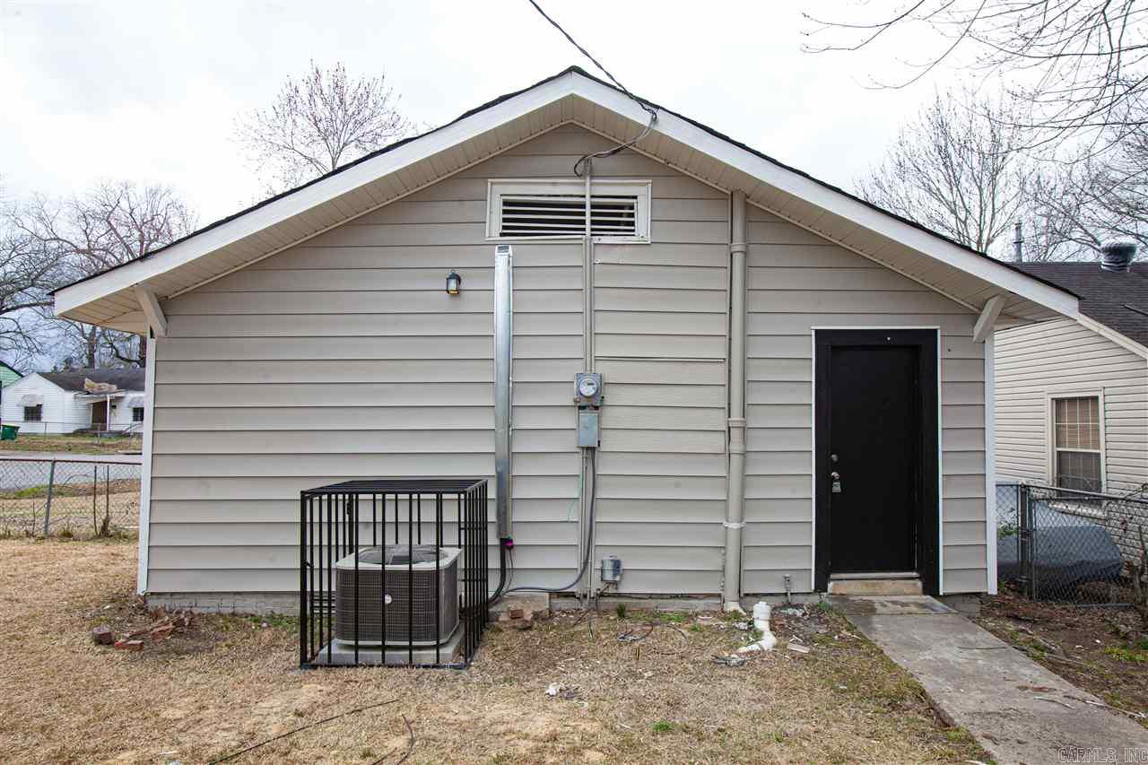 2421 S Oak  Little Rock, AR