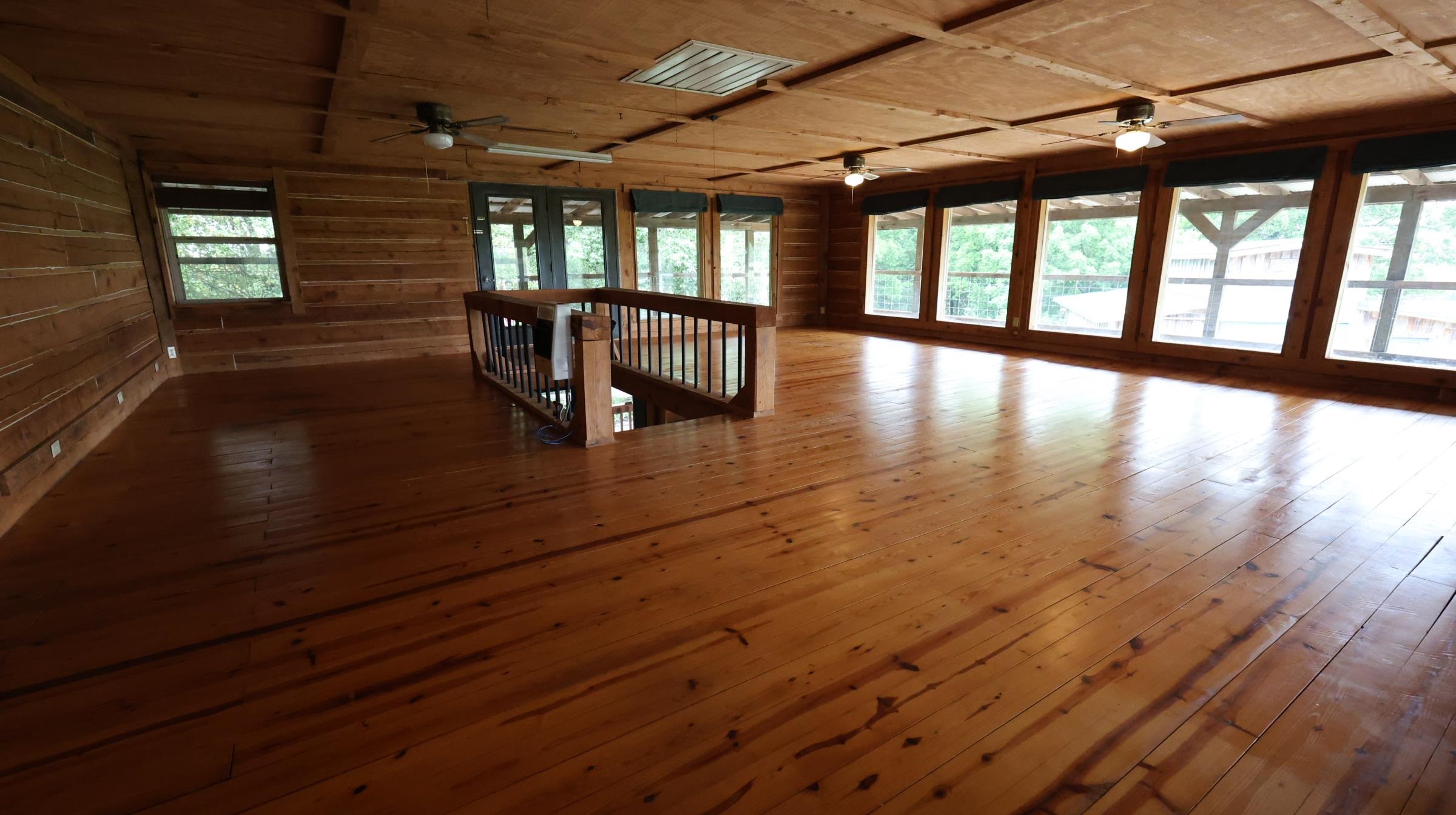 24 Red Lamb Road  Melbourne, AR