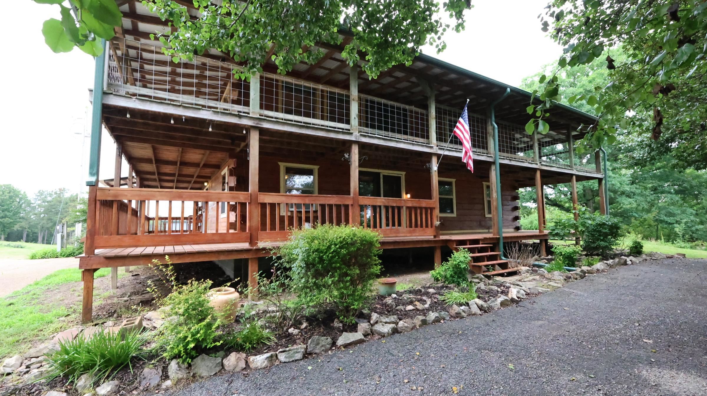24 Red Lamb Road  Melbourne, AR