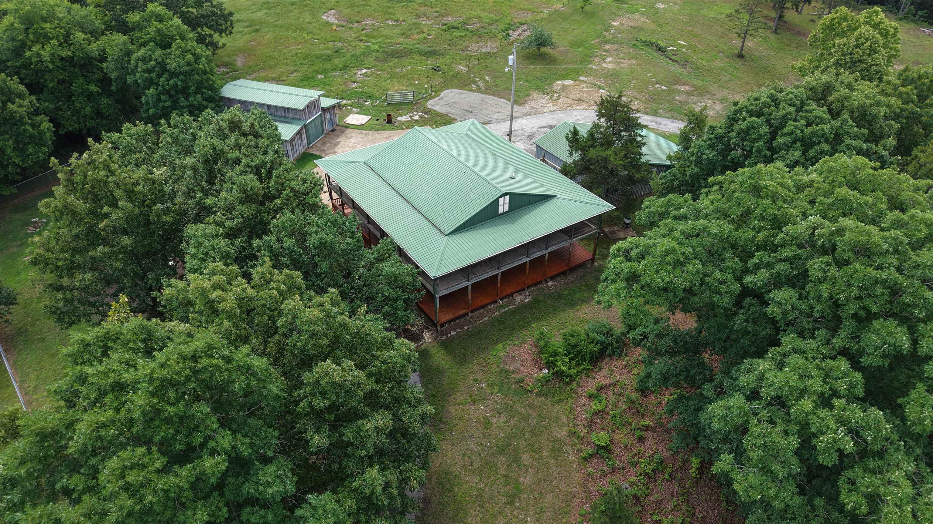 24 Red Lamb Road  Melbourne, AR