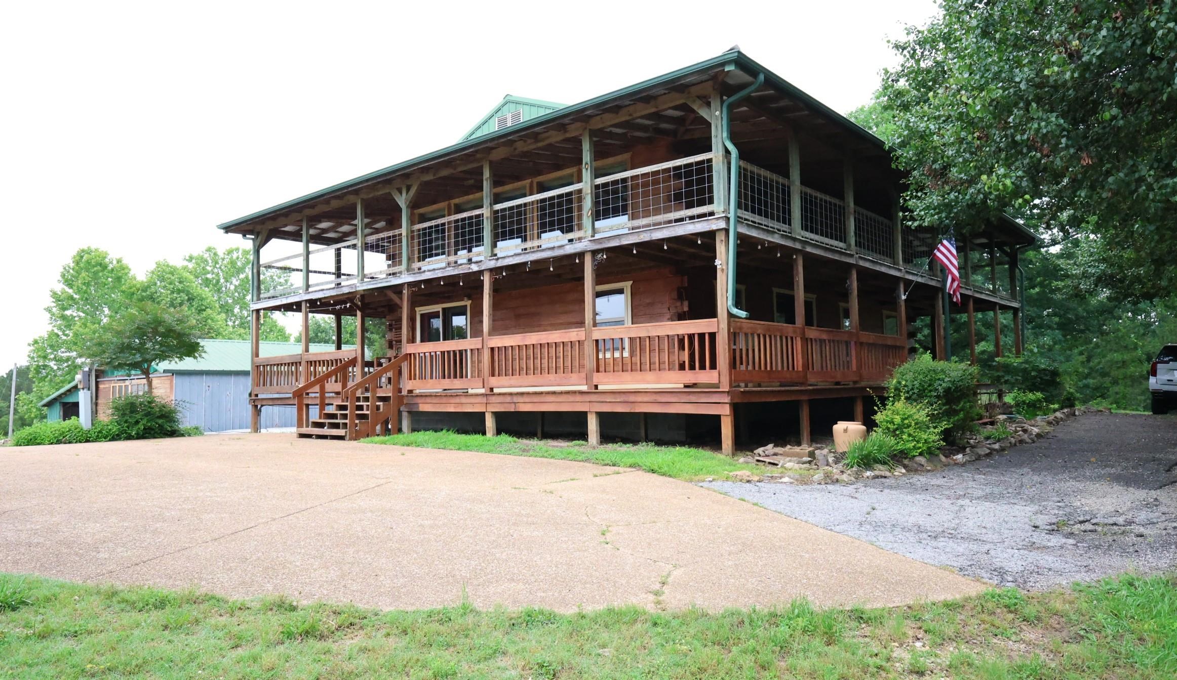 24 Red Lamb Road  Melbourne, AR