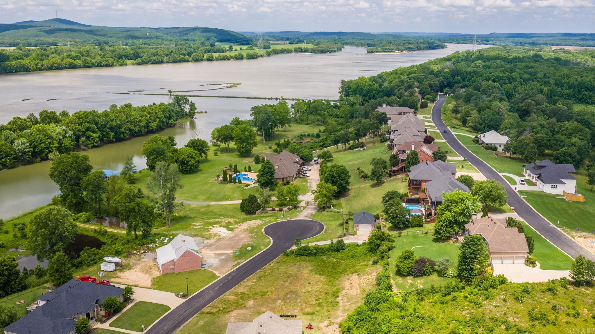  River Road Cove  Mayflower, AR