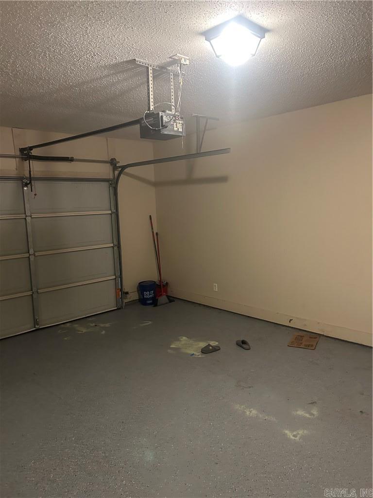 409 W 15  Russellville, AR