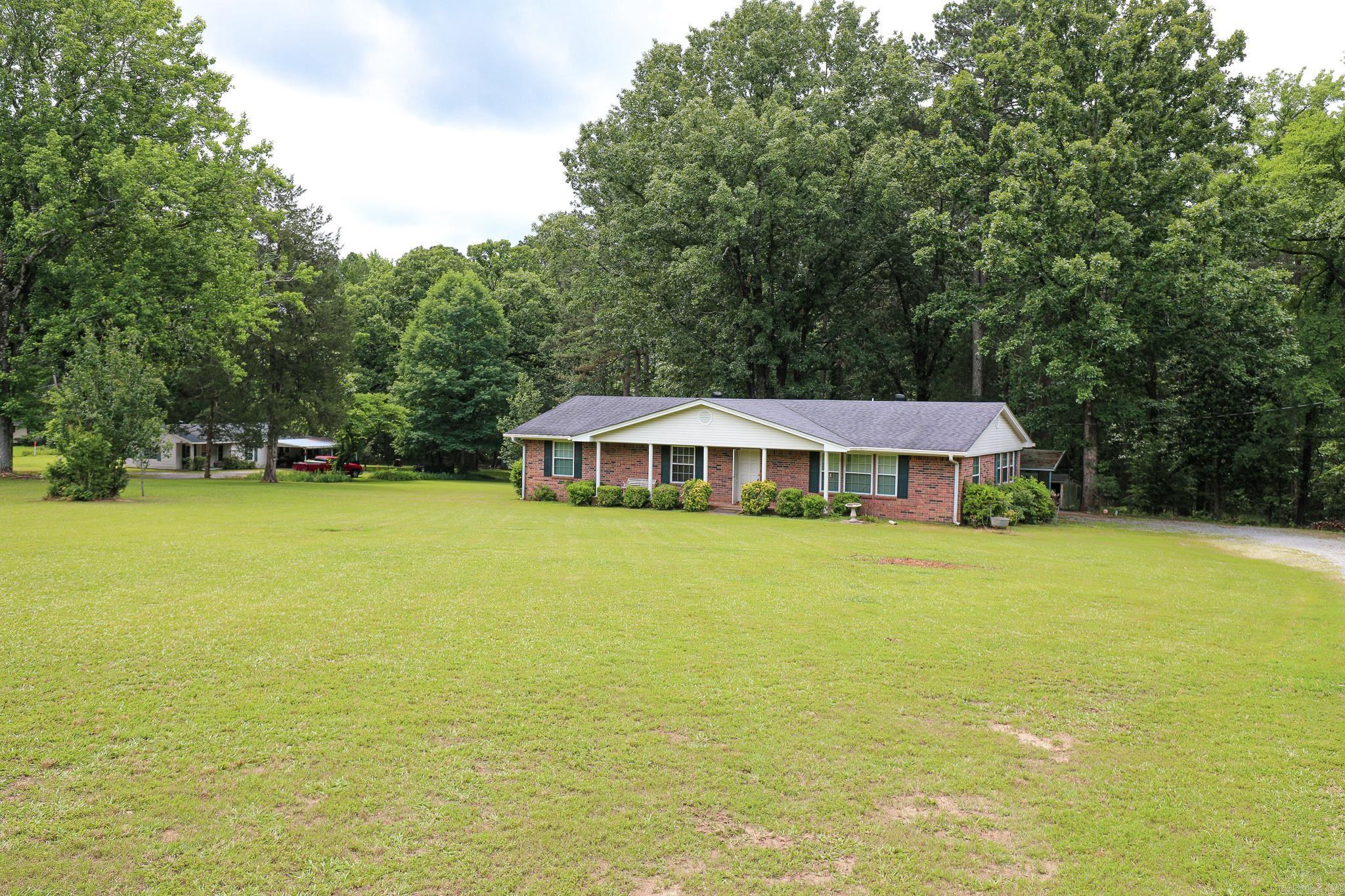 4201 SILICA HEIGHTS RD  Benton, AR
