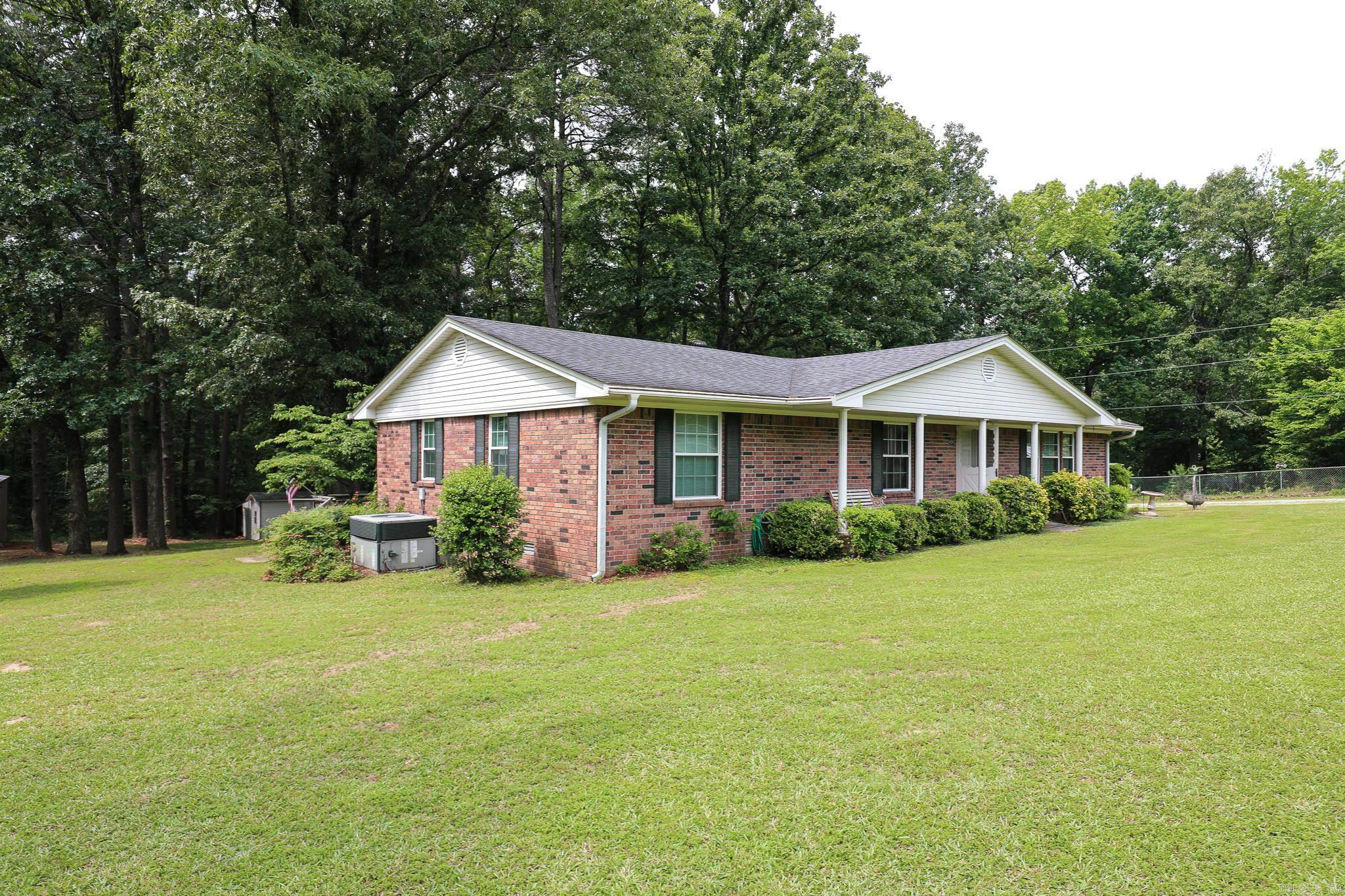 4201 SILICA HEIGHTS RD  Benton, AR