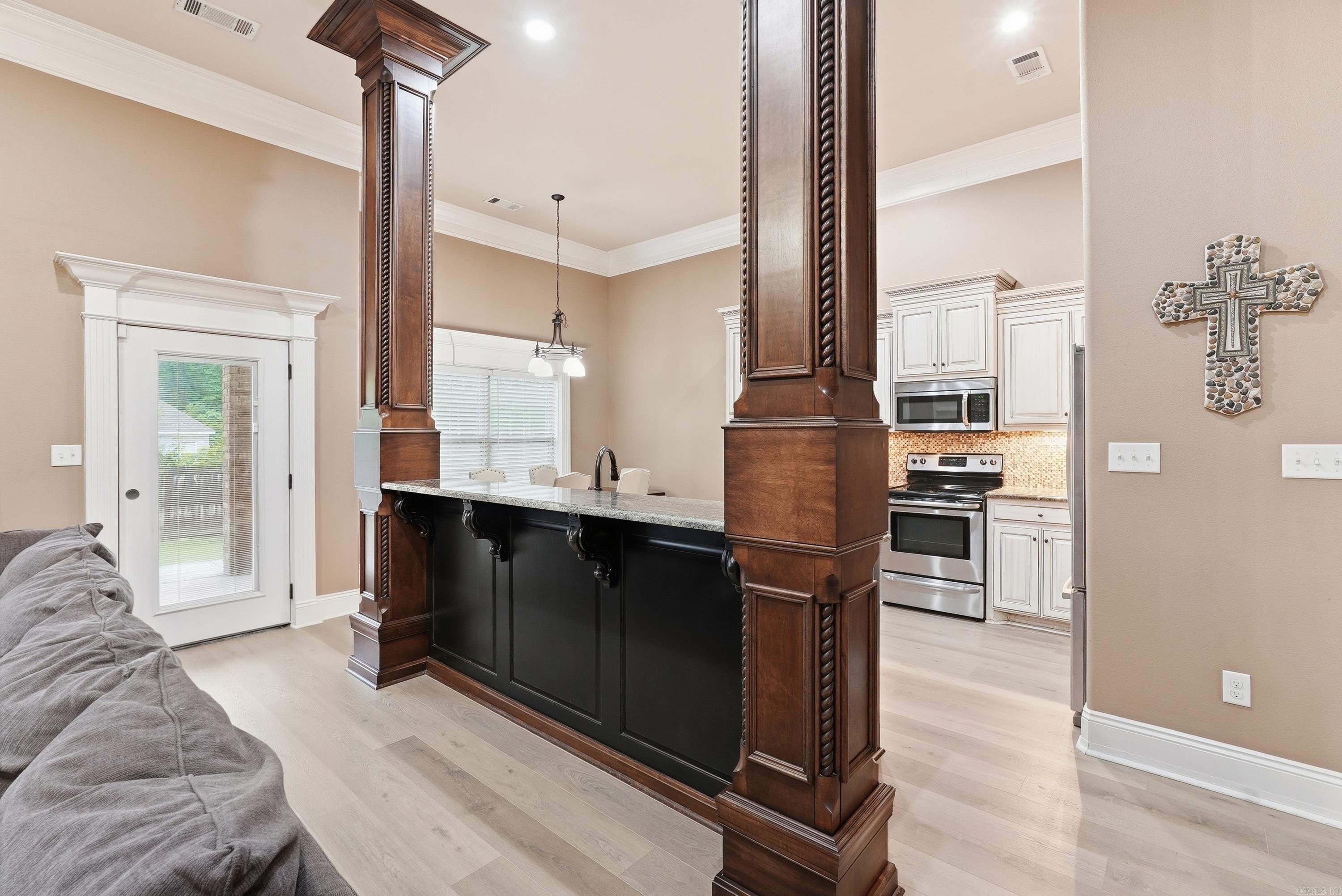 404 Creekside Cove  Bryant, AR
