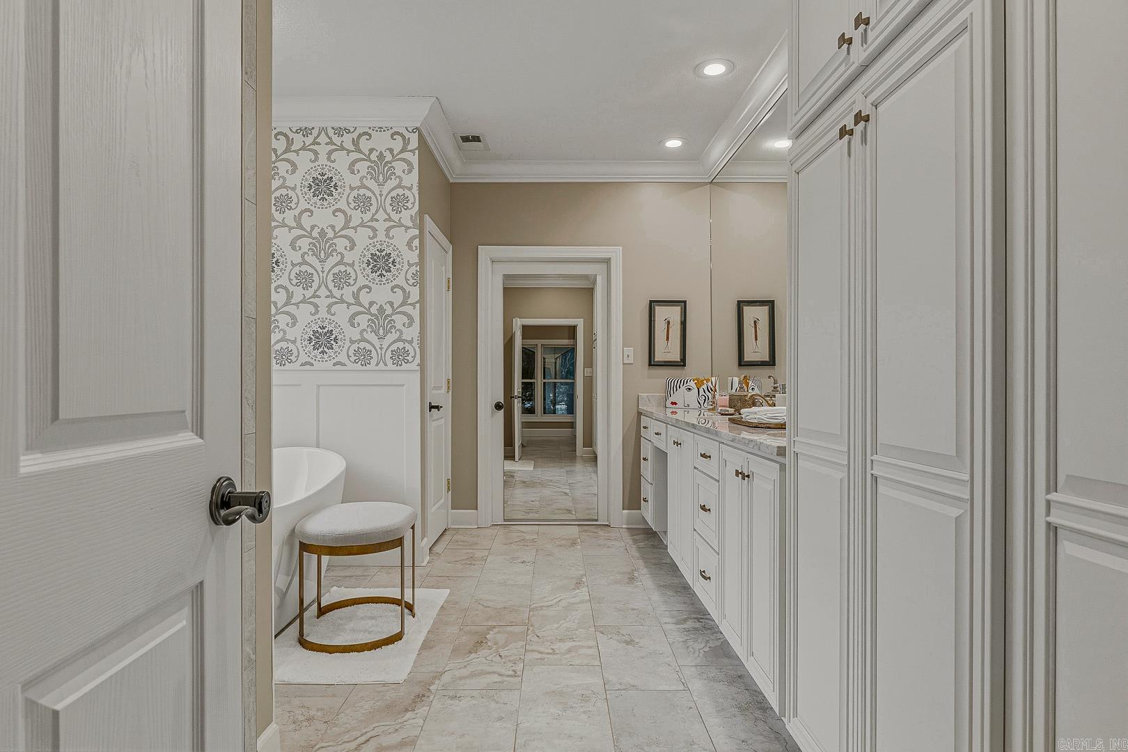 2207 doral  Jonesboro, AR