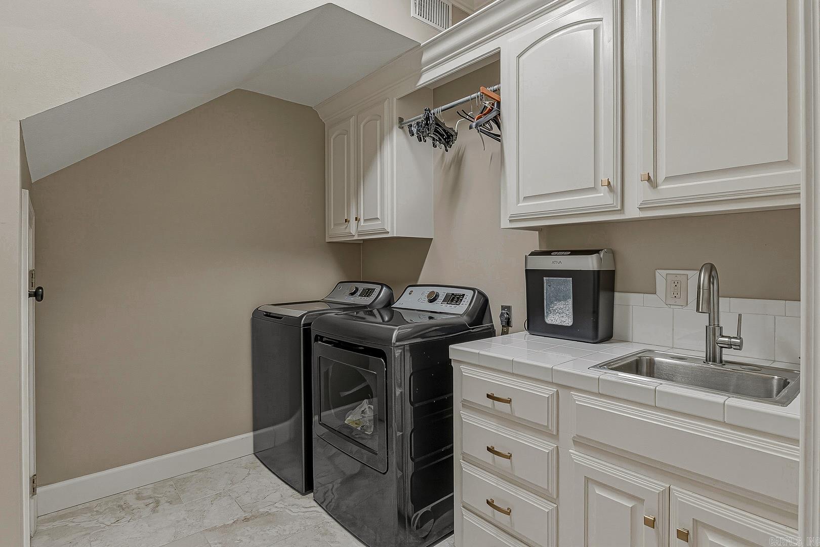 2207 doral  Jonesboro, AR