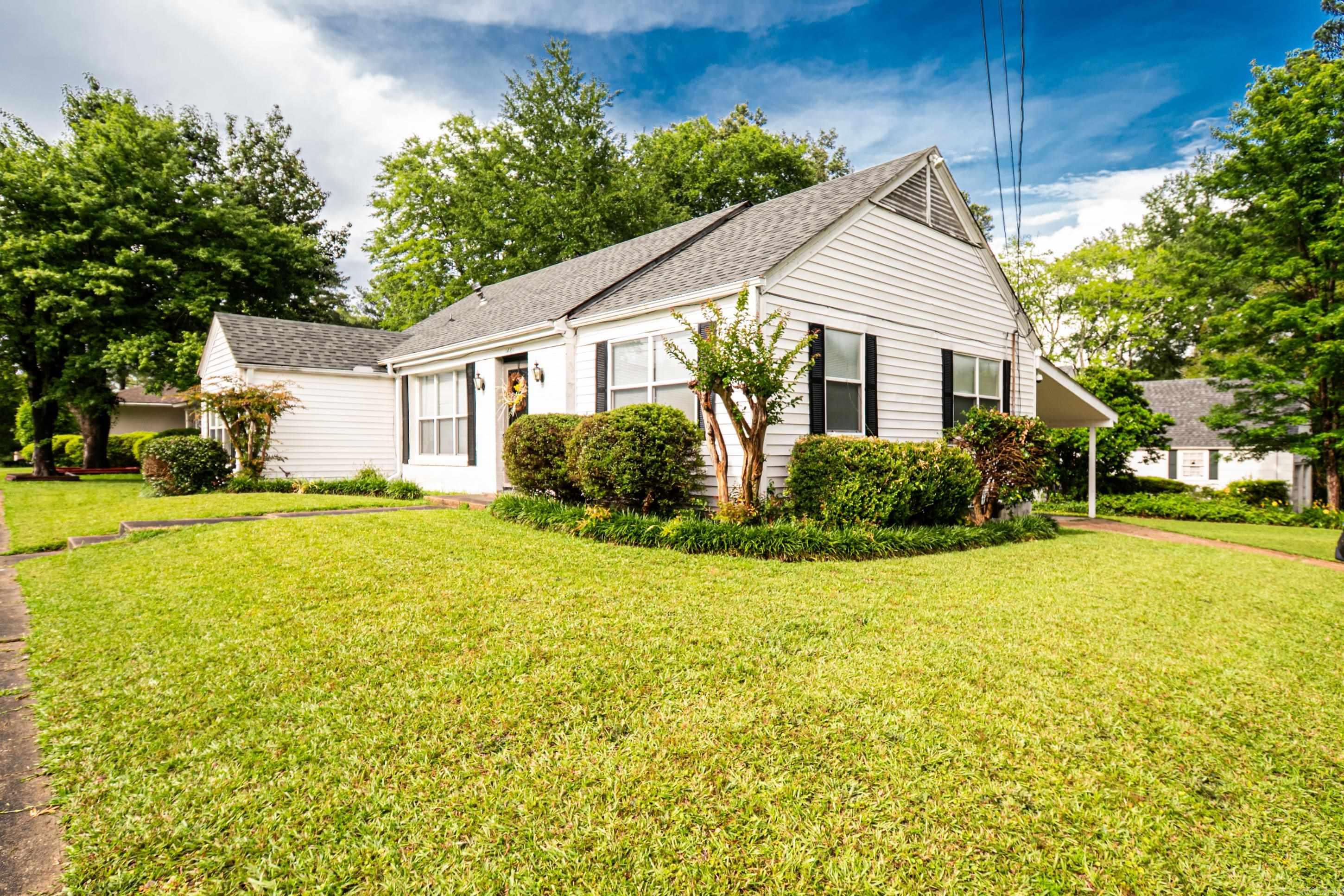 1401 N Park Ave  El Dorado, AR