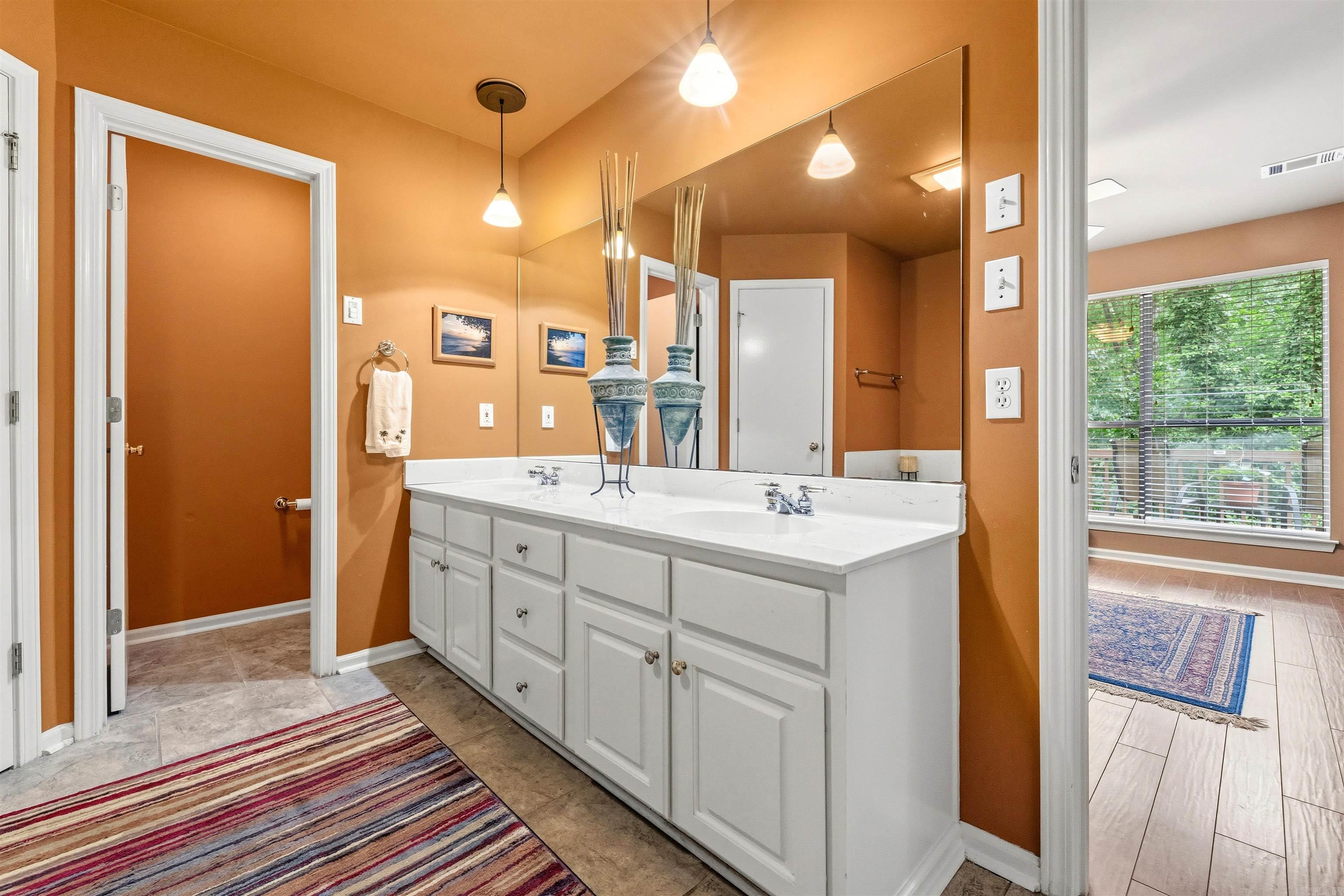 9 E Lake  North Little Rock, AR