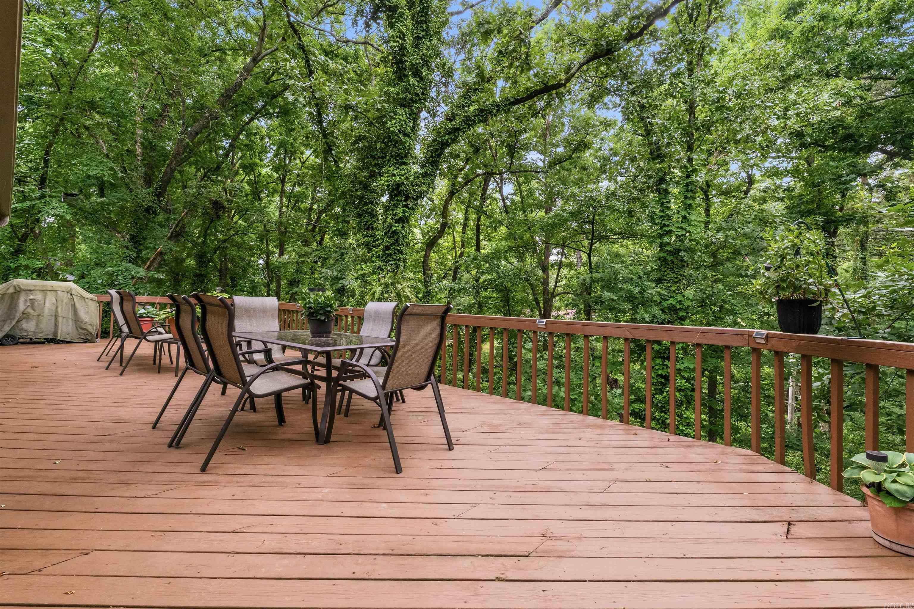 9 E Lake  North Little Rock, AR