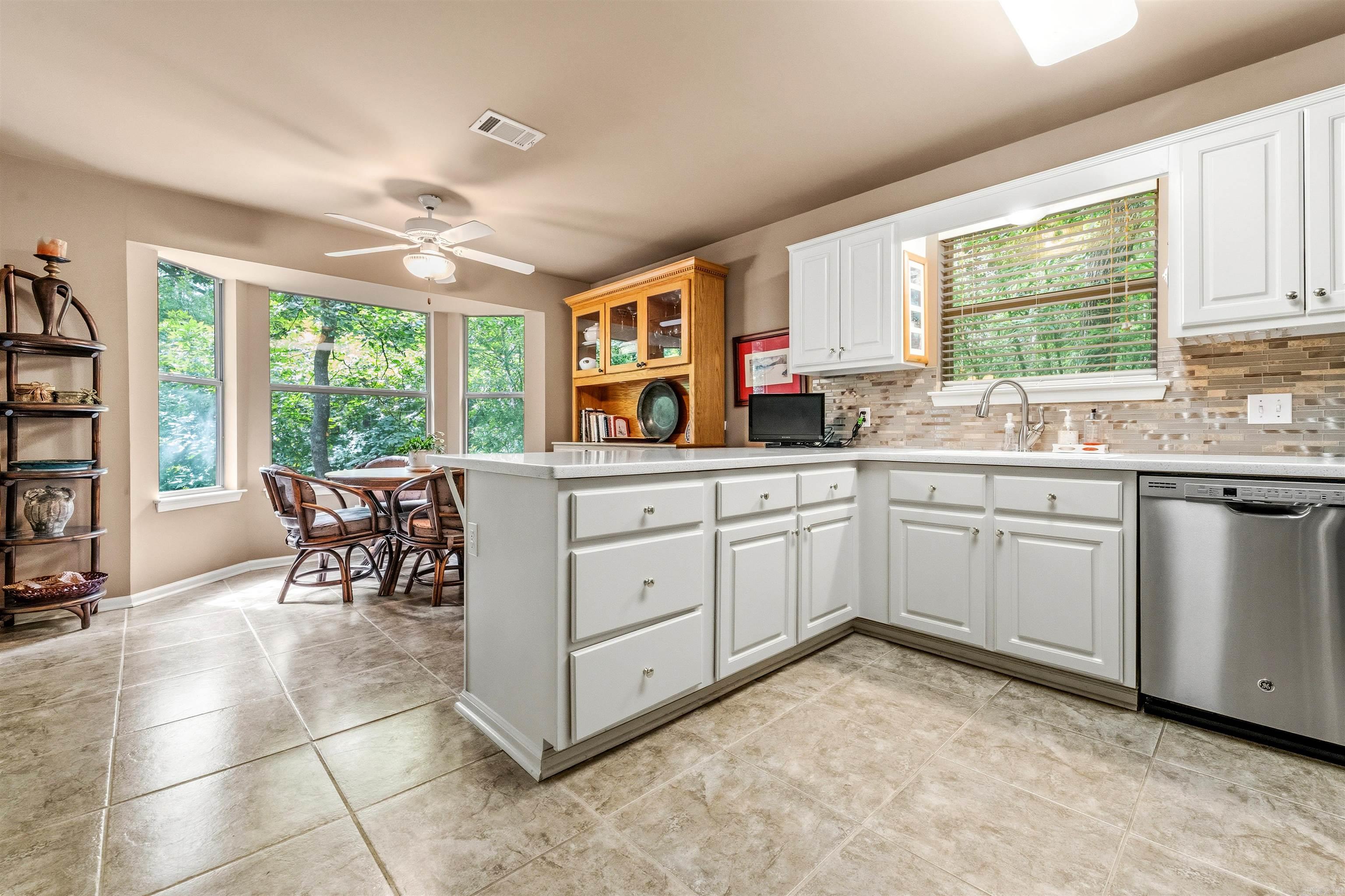 9 E Lake  North Little Rock, AR