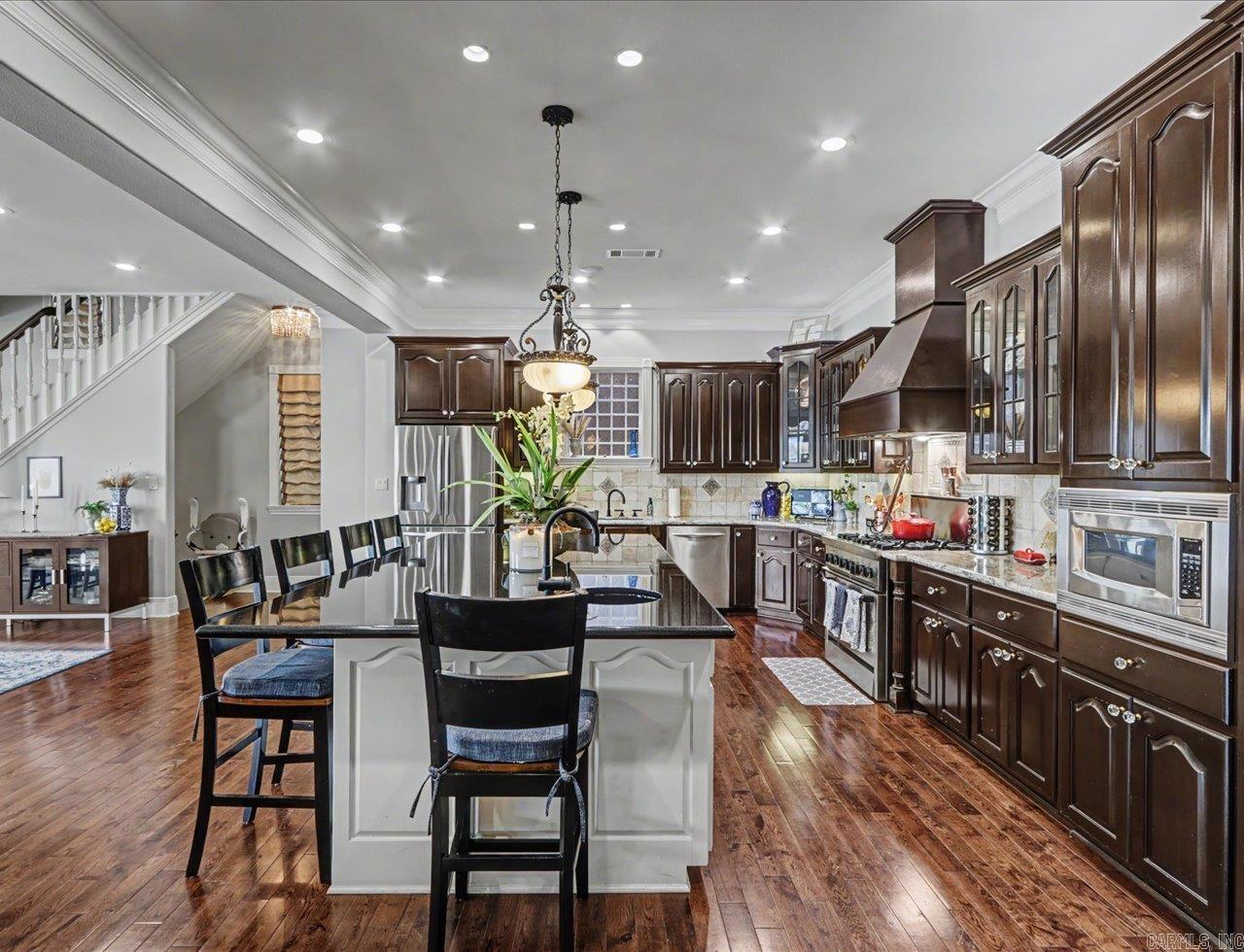333 Paradise Point  Hot Springs, AR