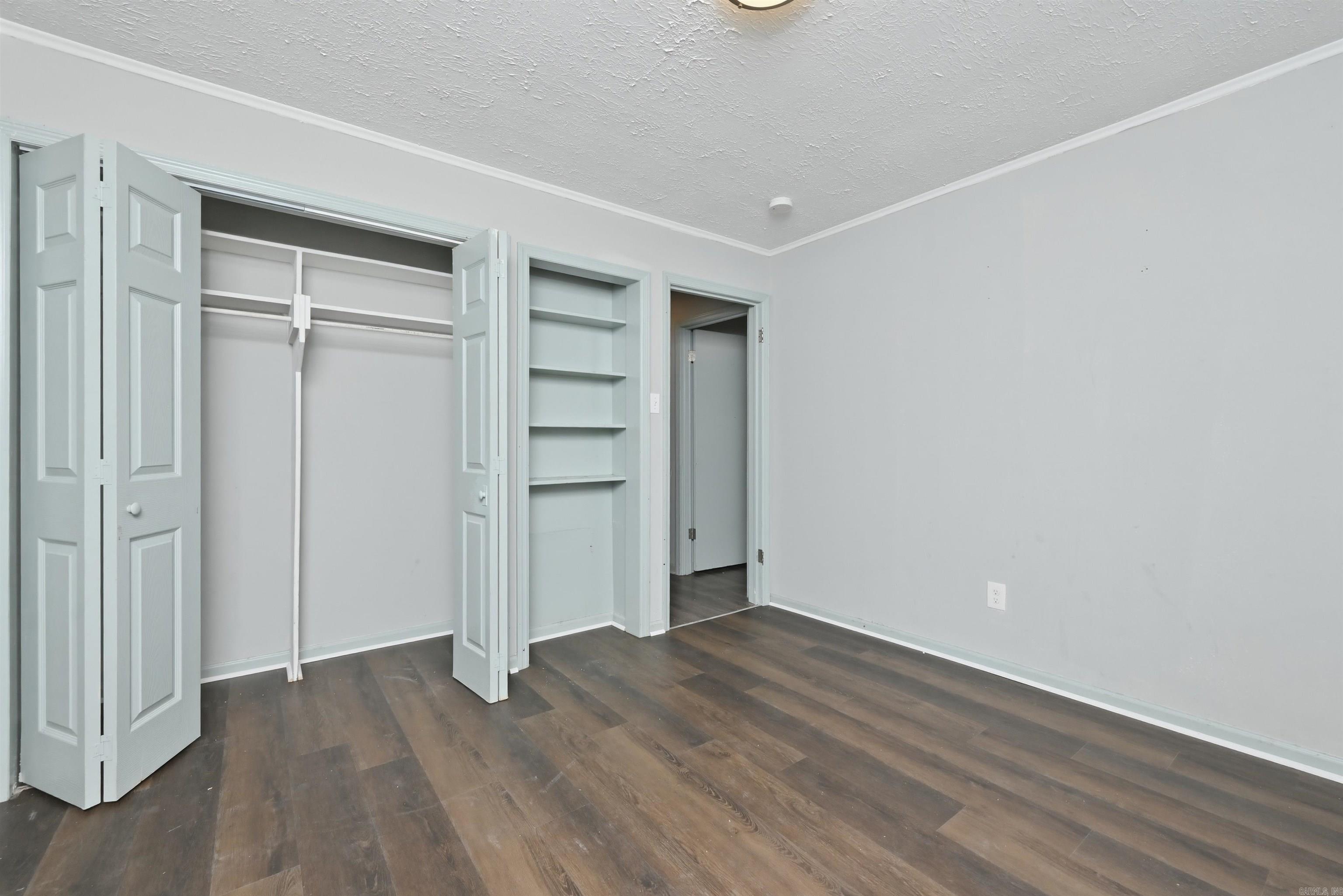 42 N Meadowcliff  Little Rock, AR