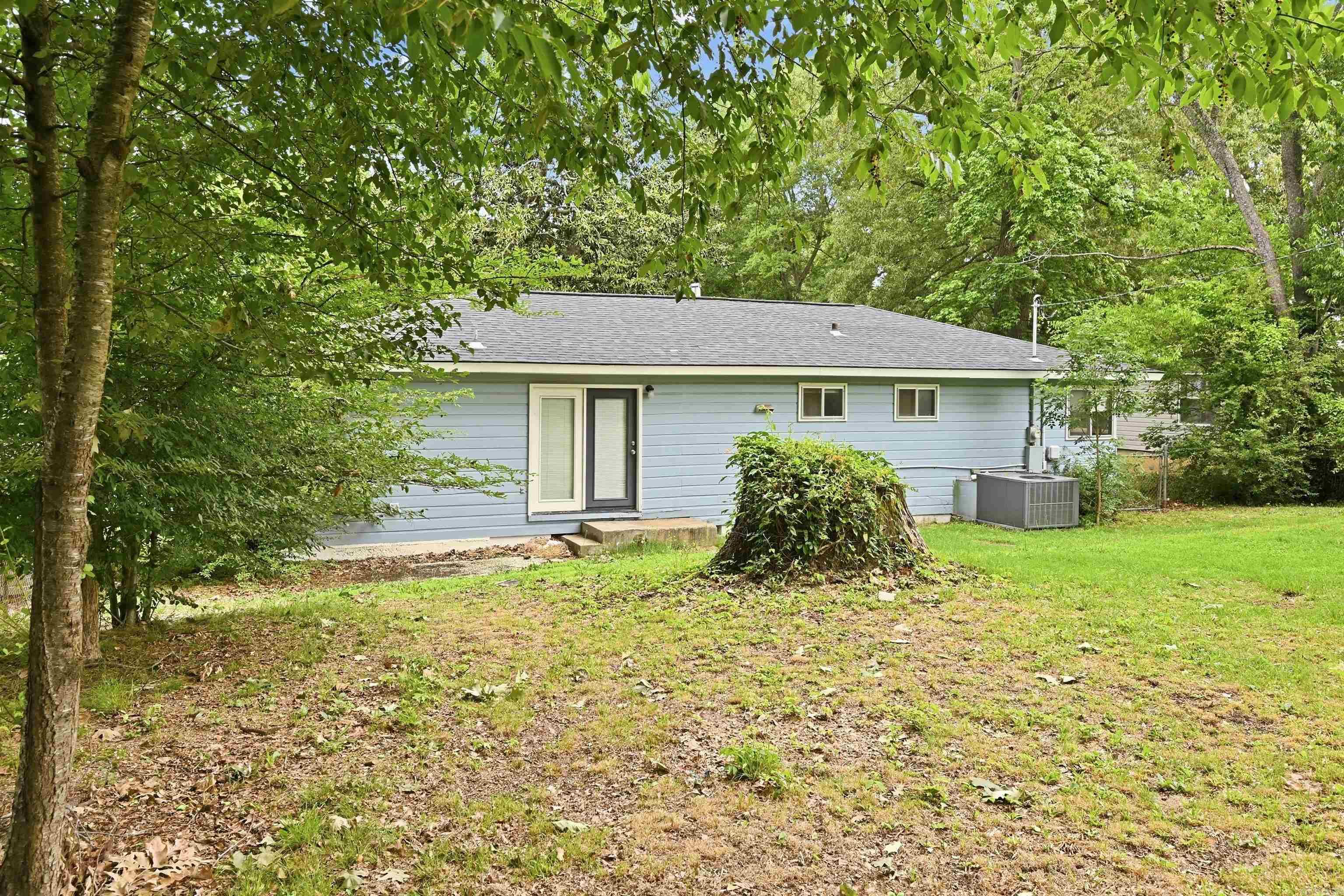 42 N Meadowcliff  Little Rock, AR