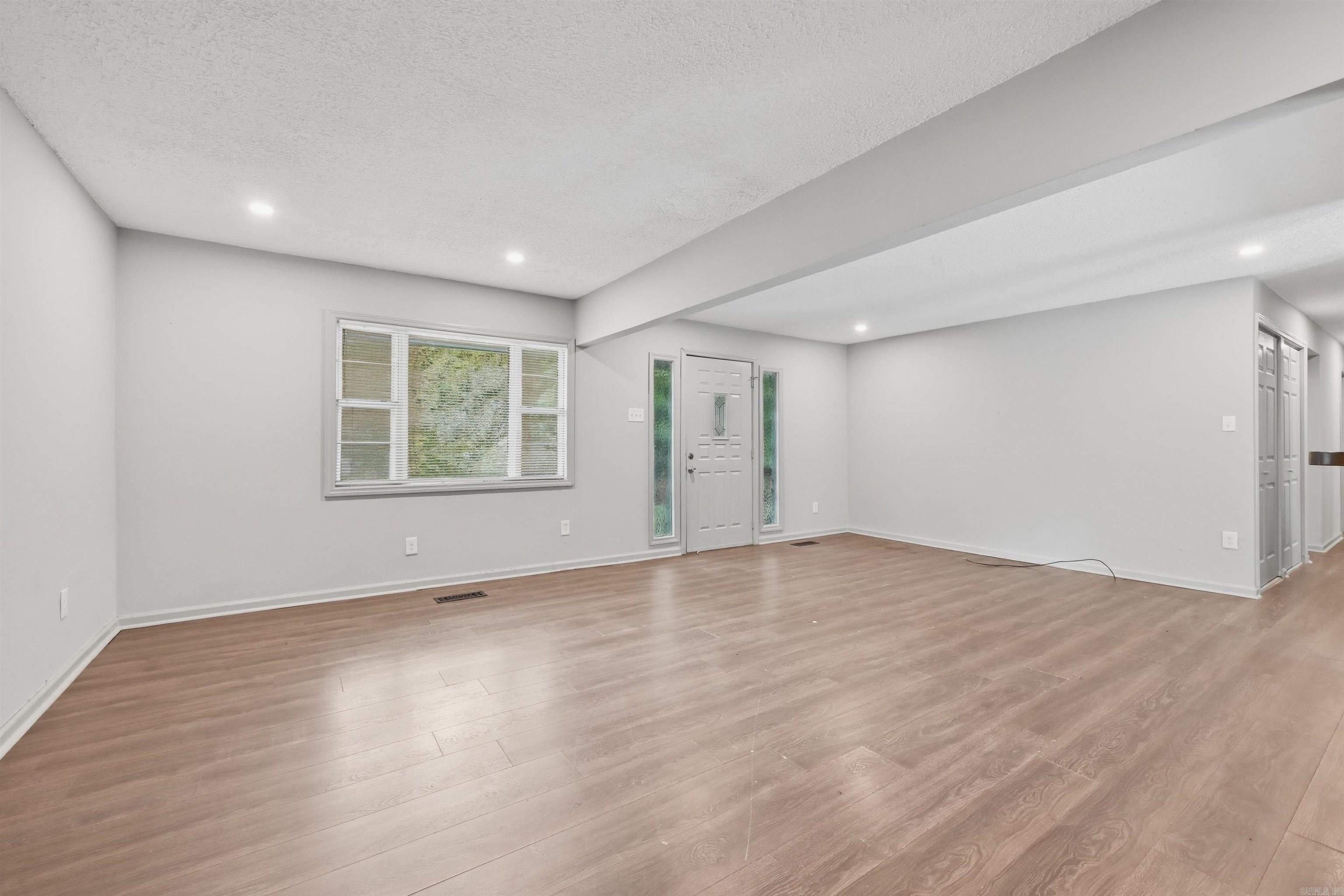 42 N Meadowcliff  Little Rock, AR