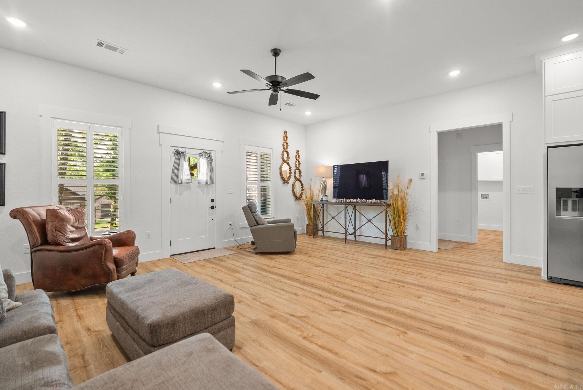 28 Sky Eagle  Greenbrier, AR