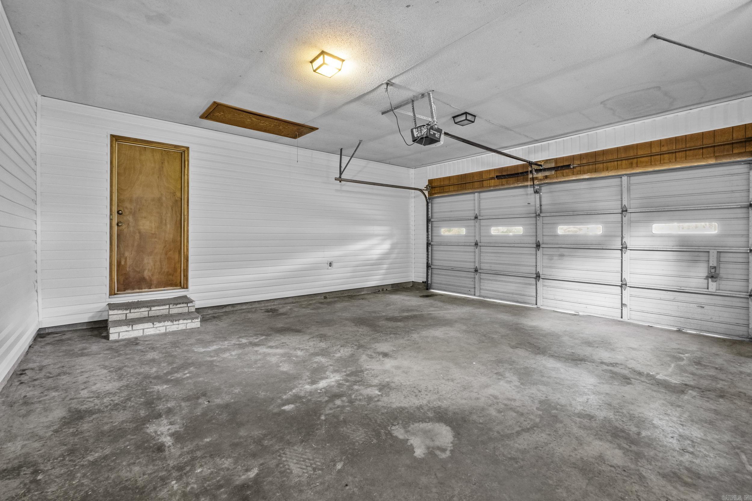 2371 Hwy 16  Searcy, AR