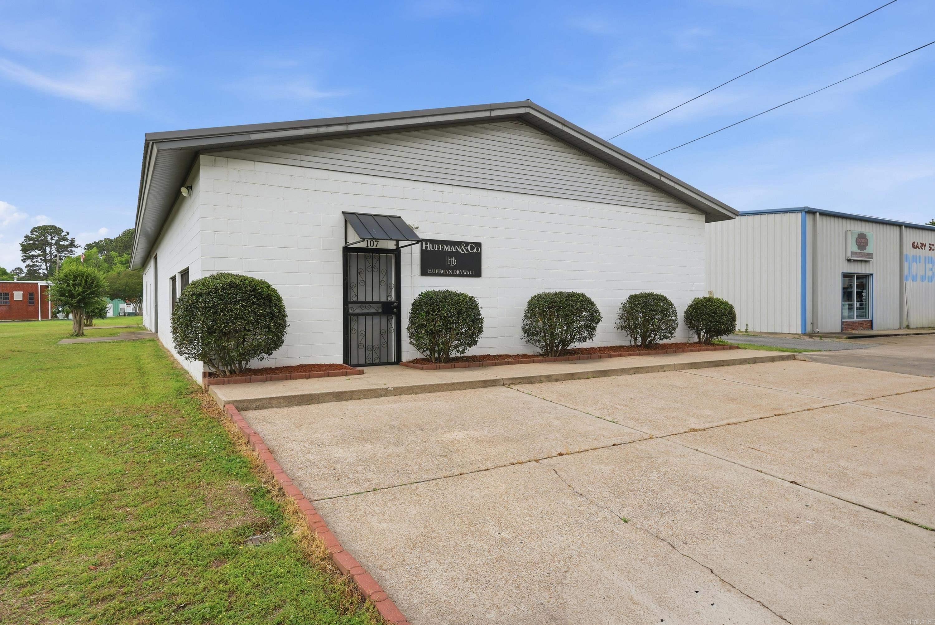 107 Wilbur D Mills  Kensett, AR