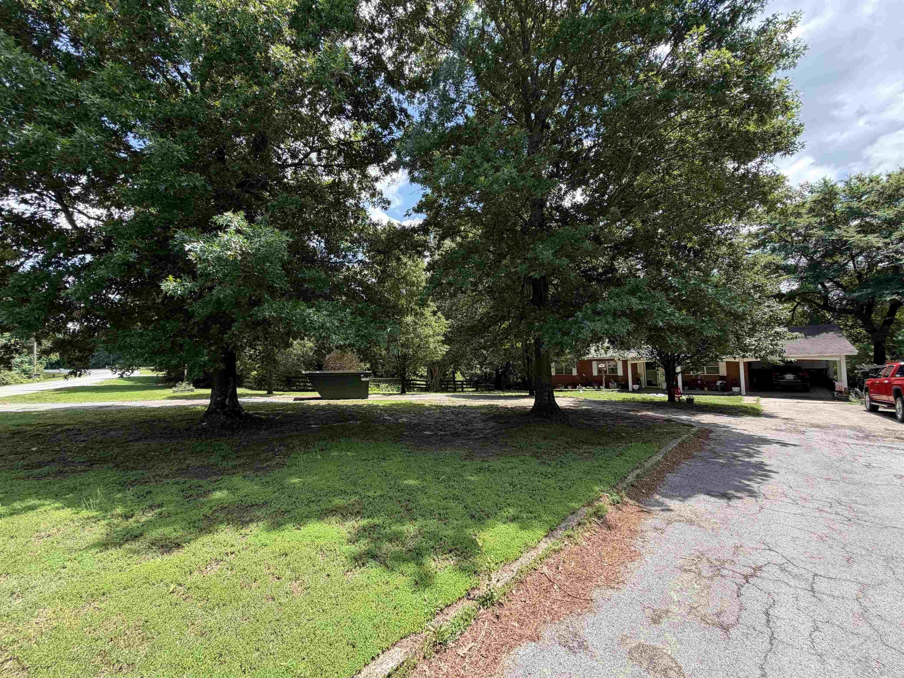 1700 S 12th  Piggott, AR