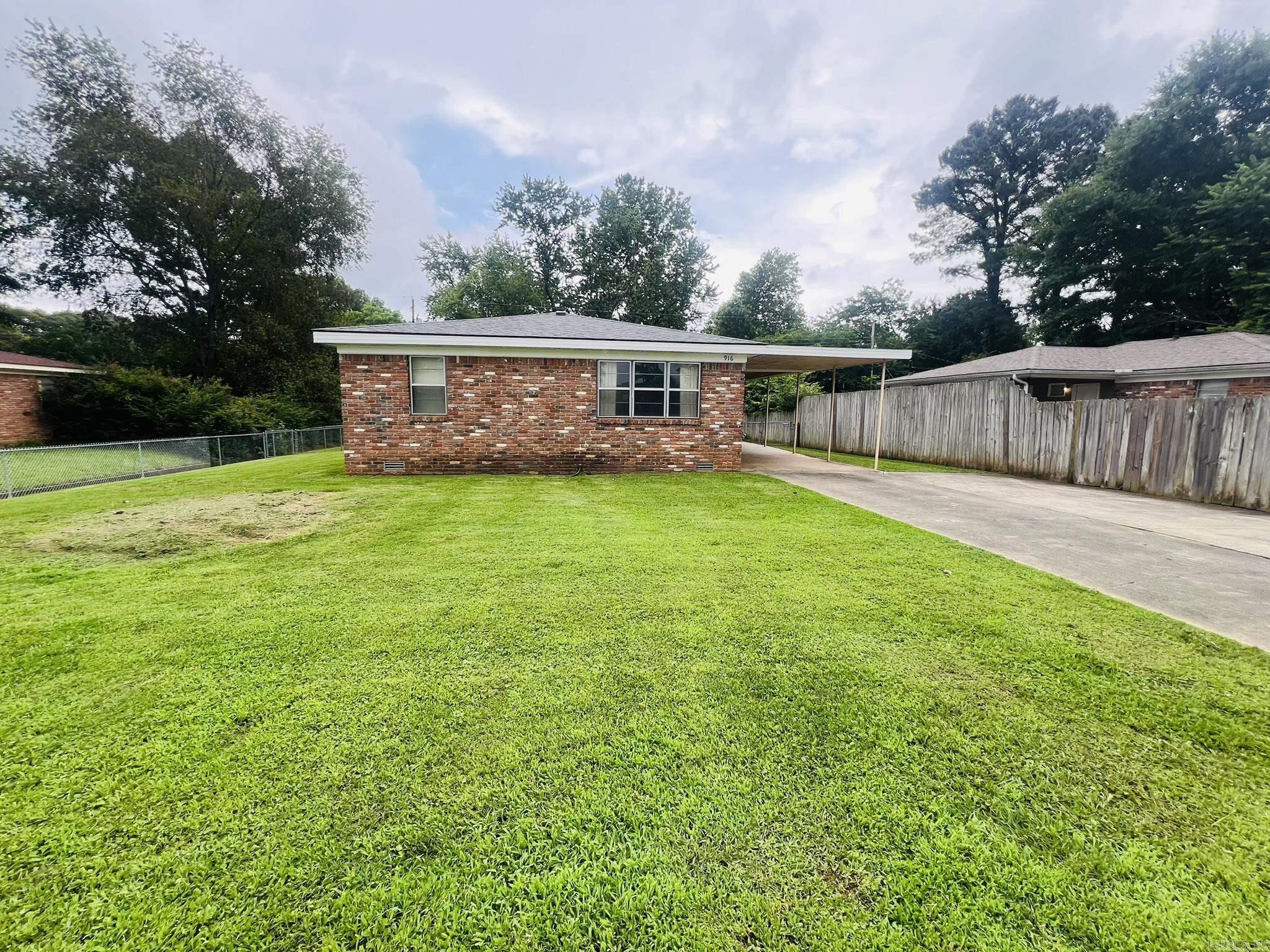 916 Southeastern  Jacksonville, AR