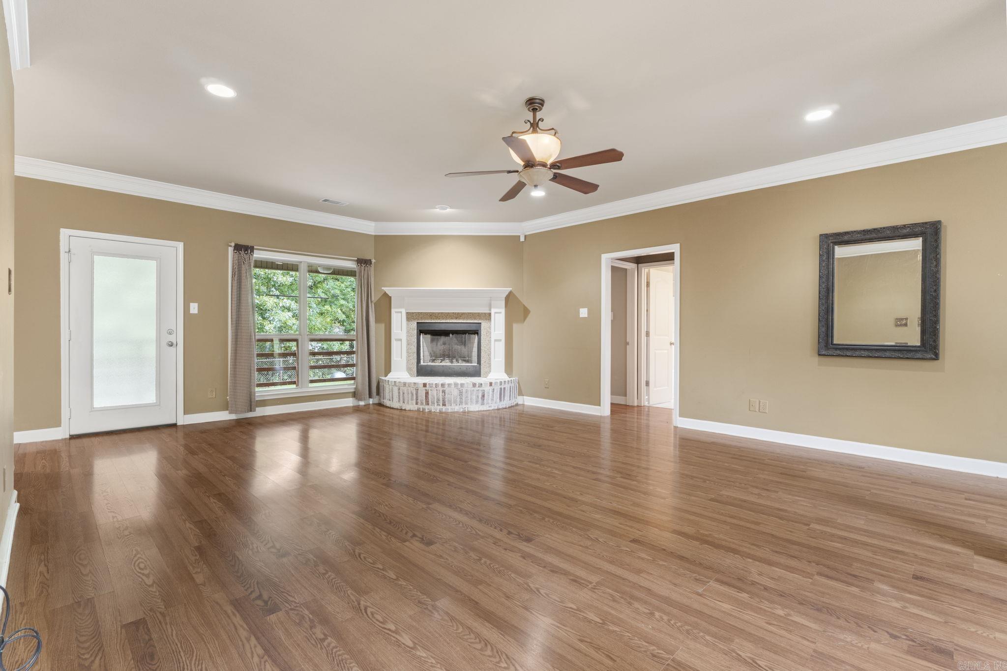 8406 Wolf Creek  Sherwood, AR