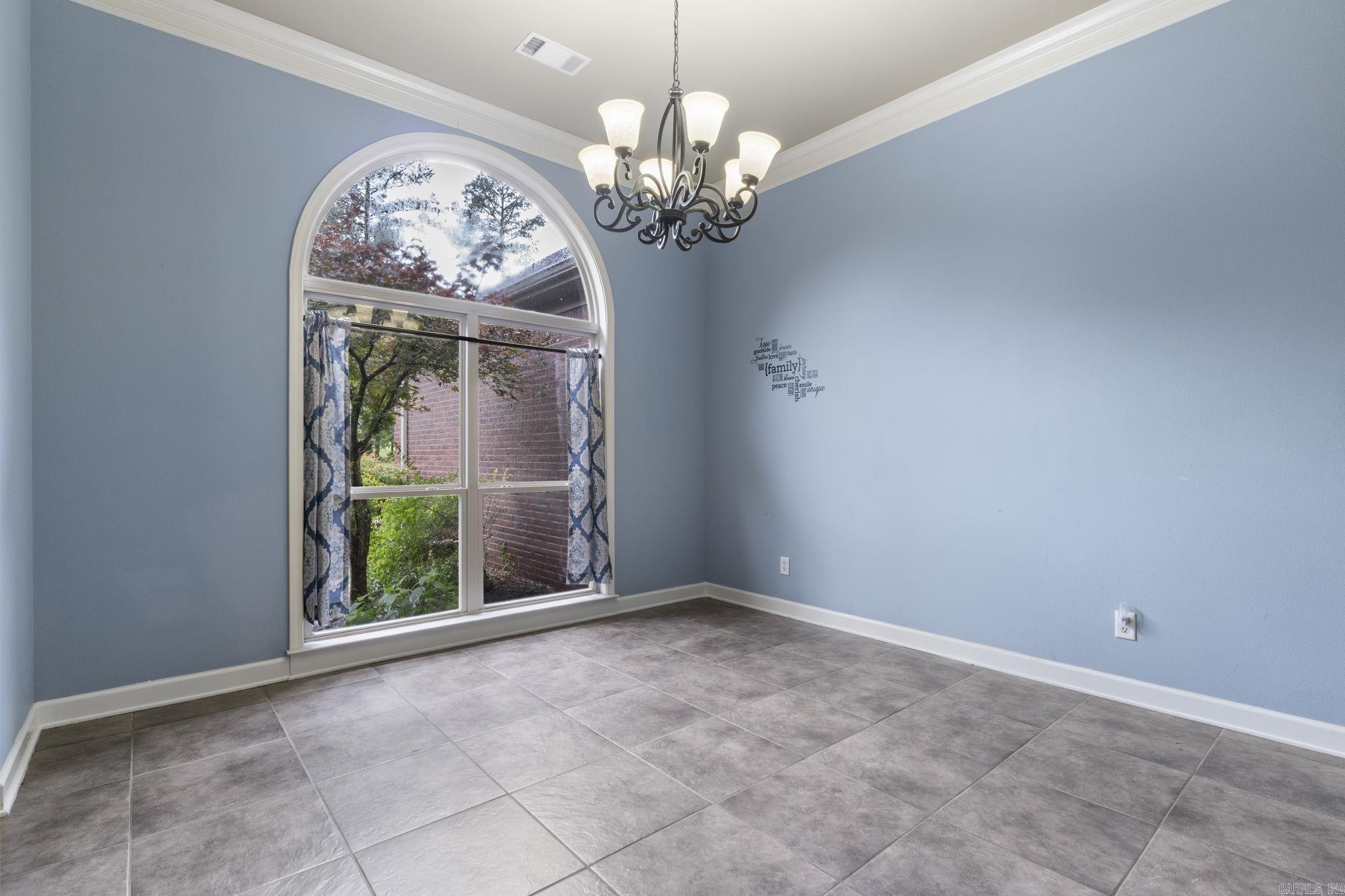 8406 Wolf Creek  Sherwood, AR