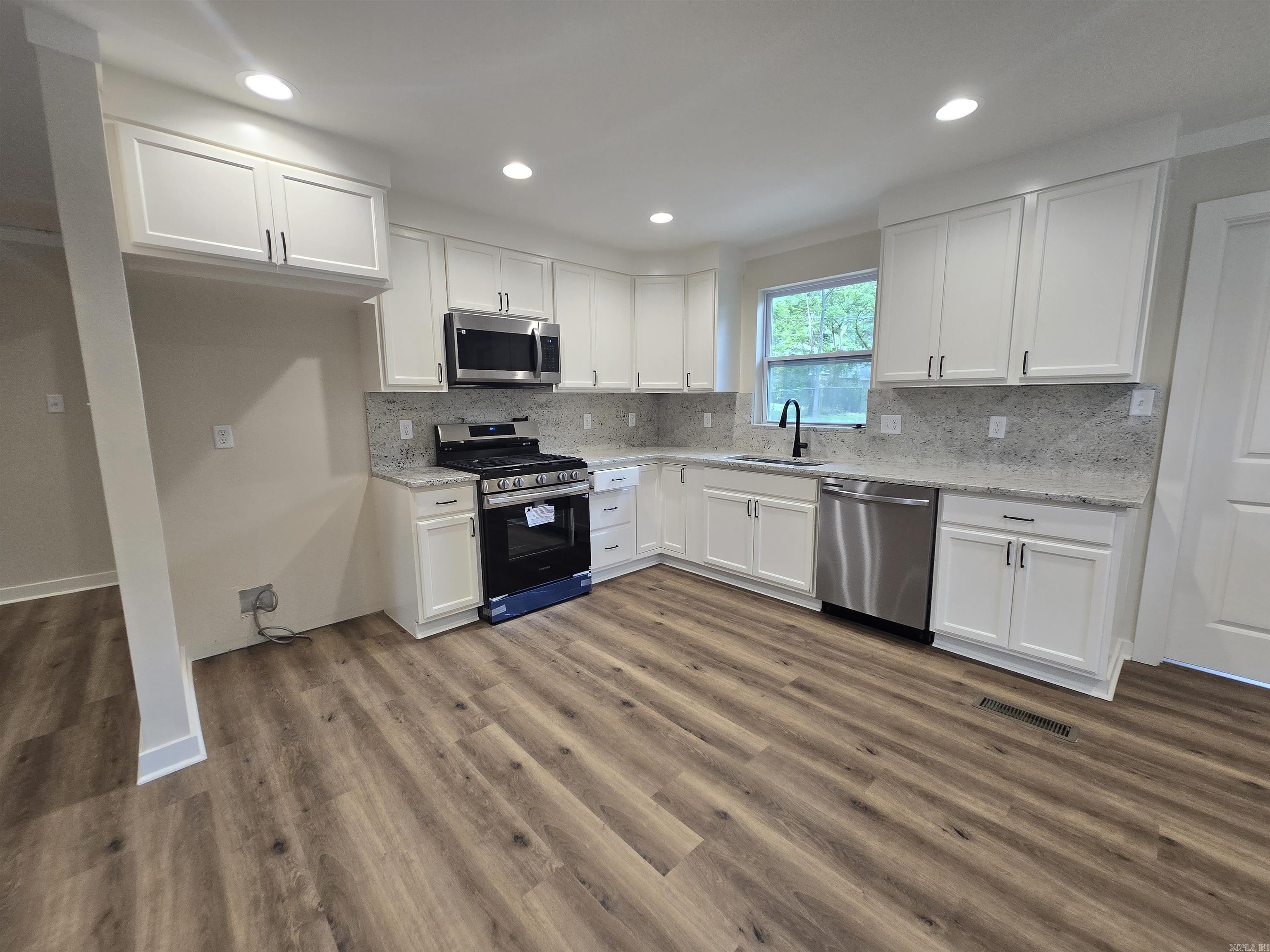 600 S Maple  Little Rock, AR