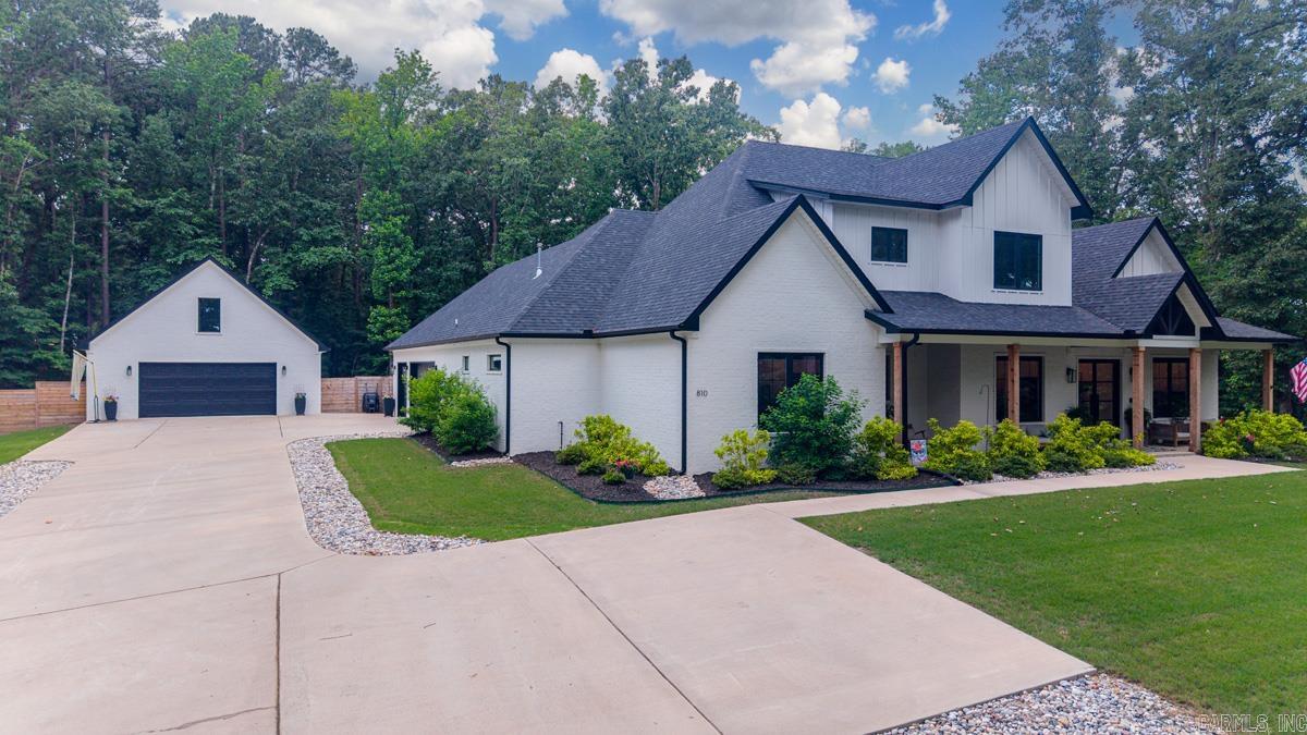 810 Caddo  Benton, AR