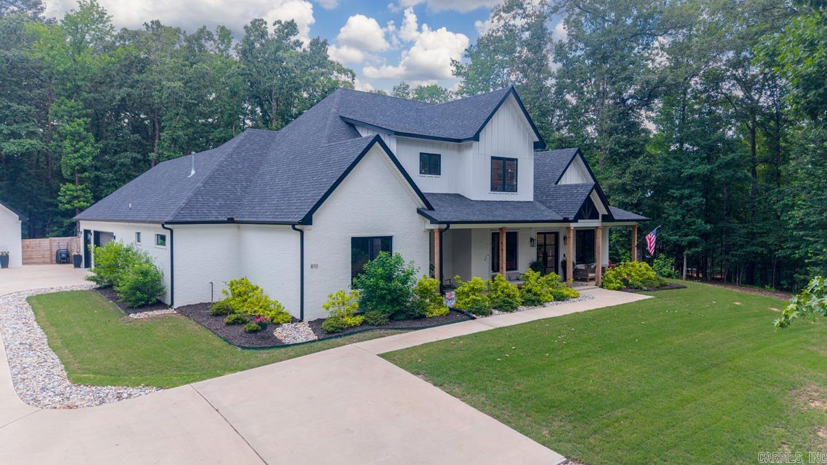 810 Caddo  Benton, AR