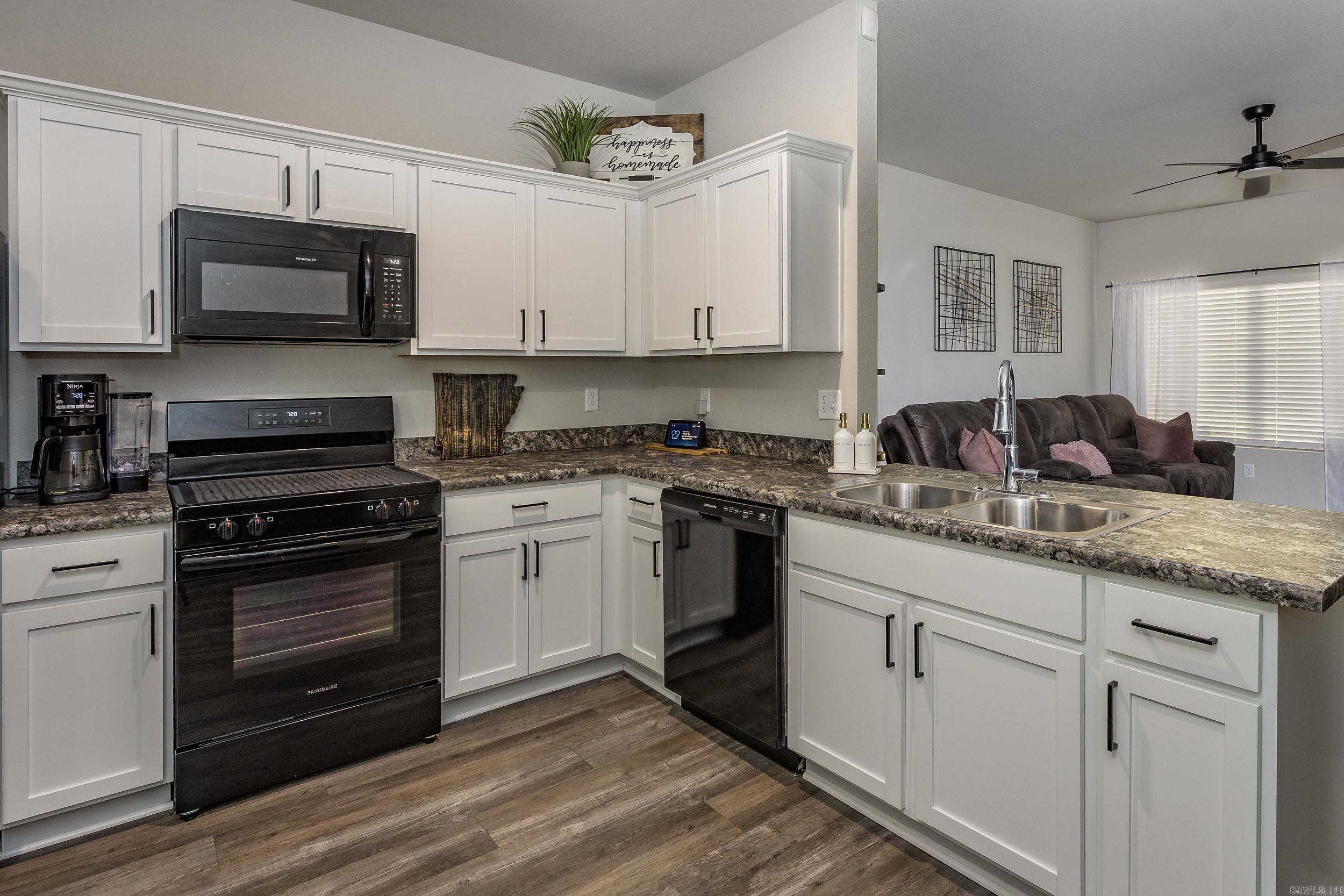 5049 Windflower Cv  Alexander, AR