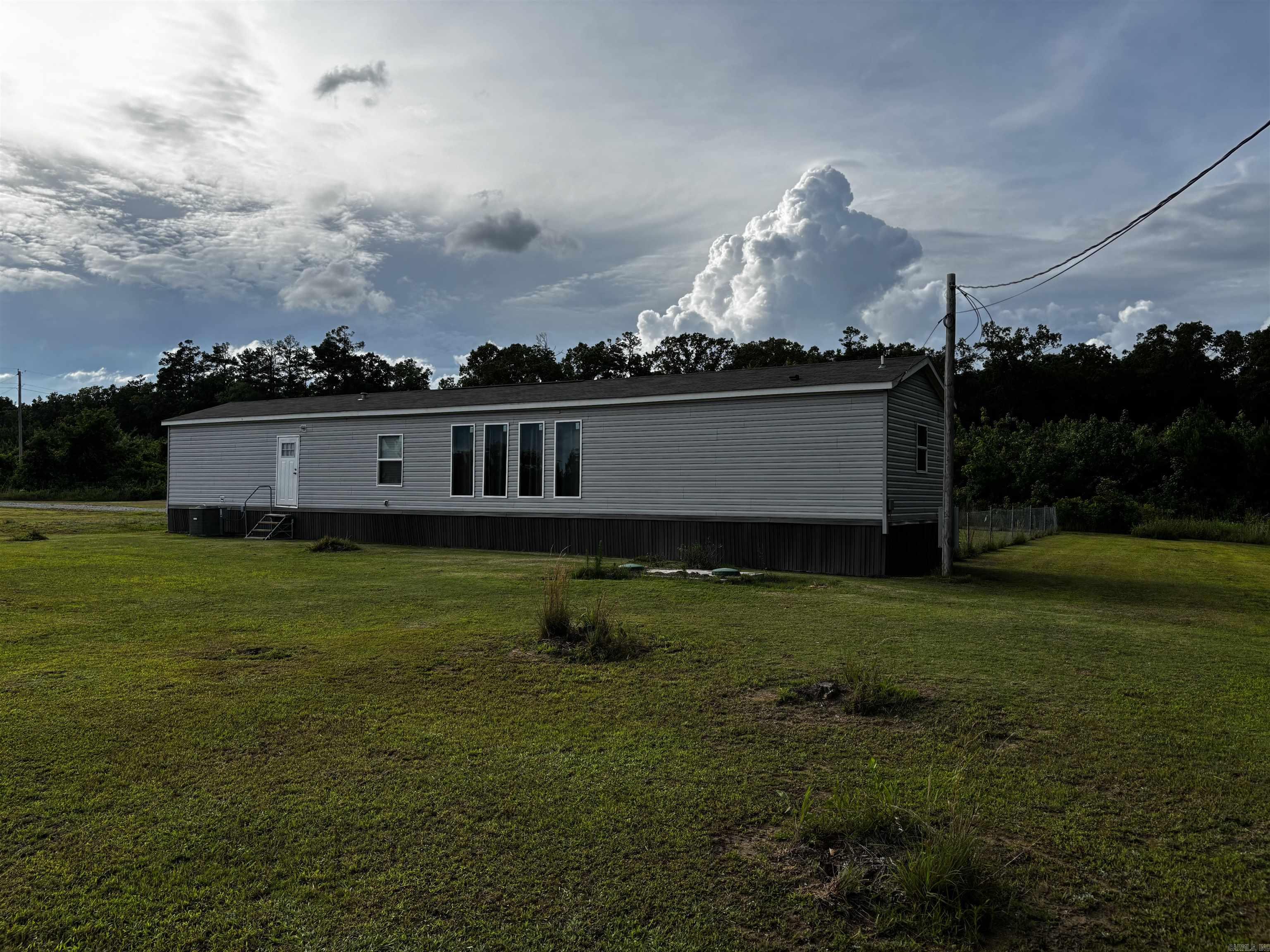 6595 Goodfellow  Star City, AR