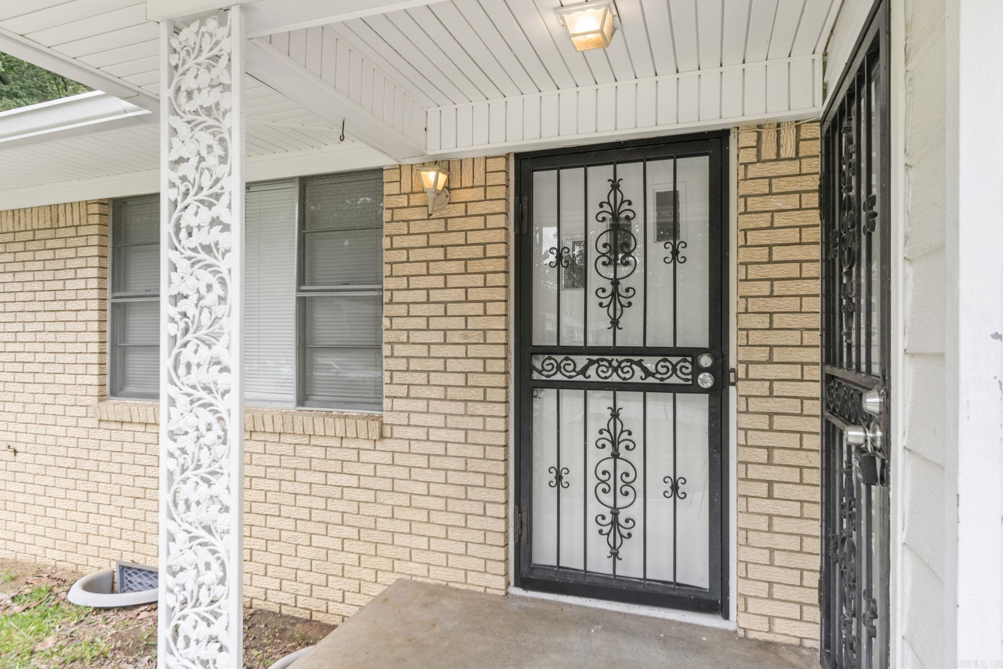 7801 McDaniel  Little Rock, AR