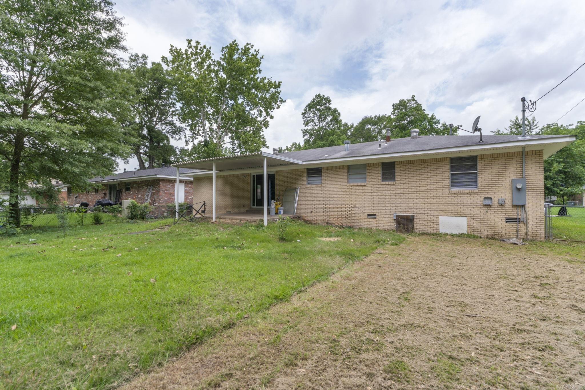 7801 McDaniel  Little Rock, AR