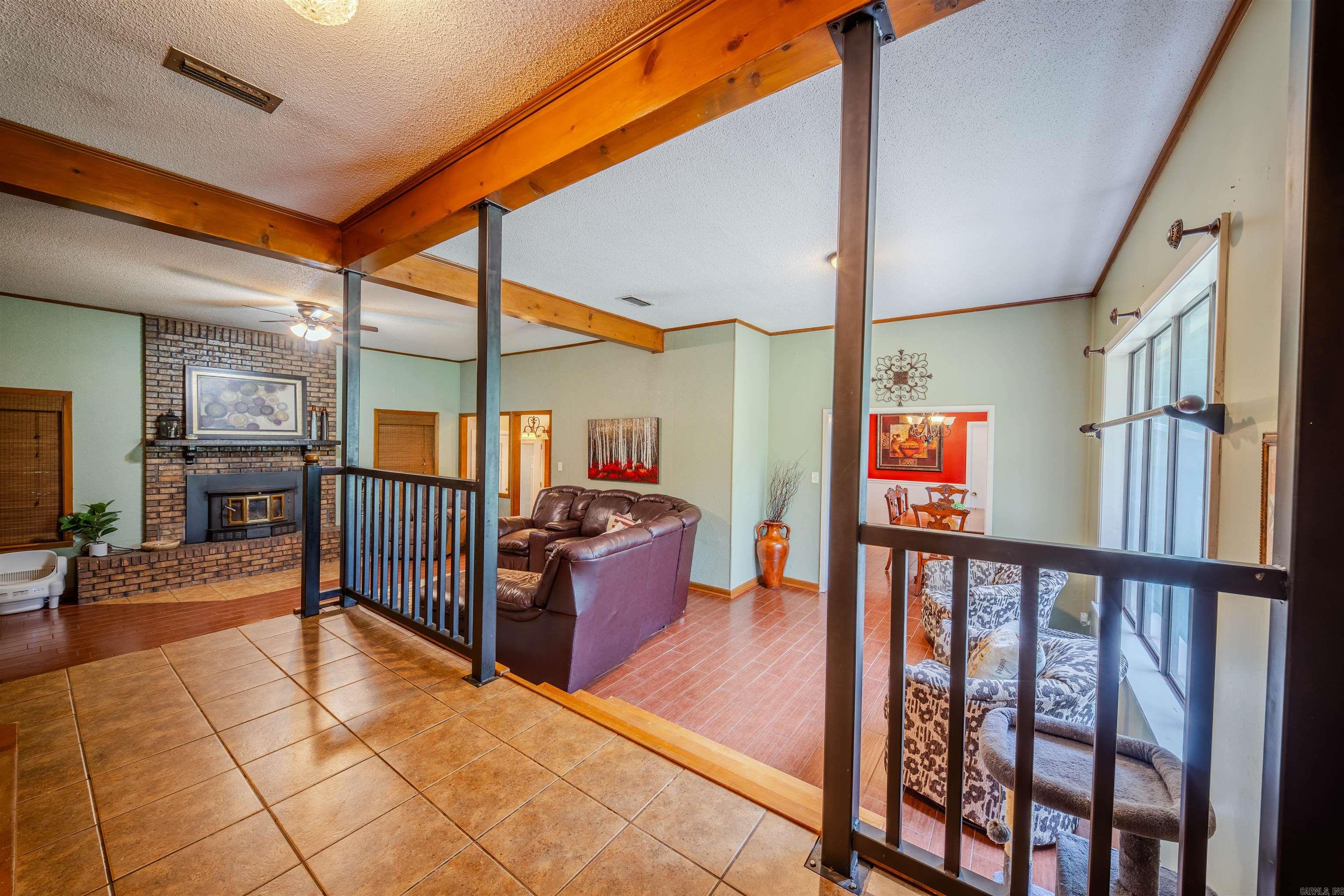 1235 N Charleys Loop  Camden, AR