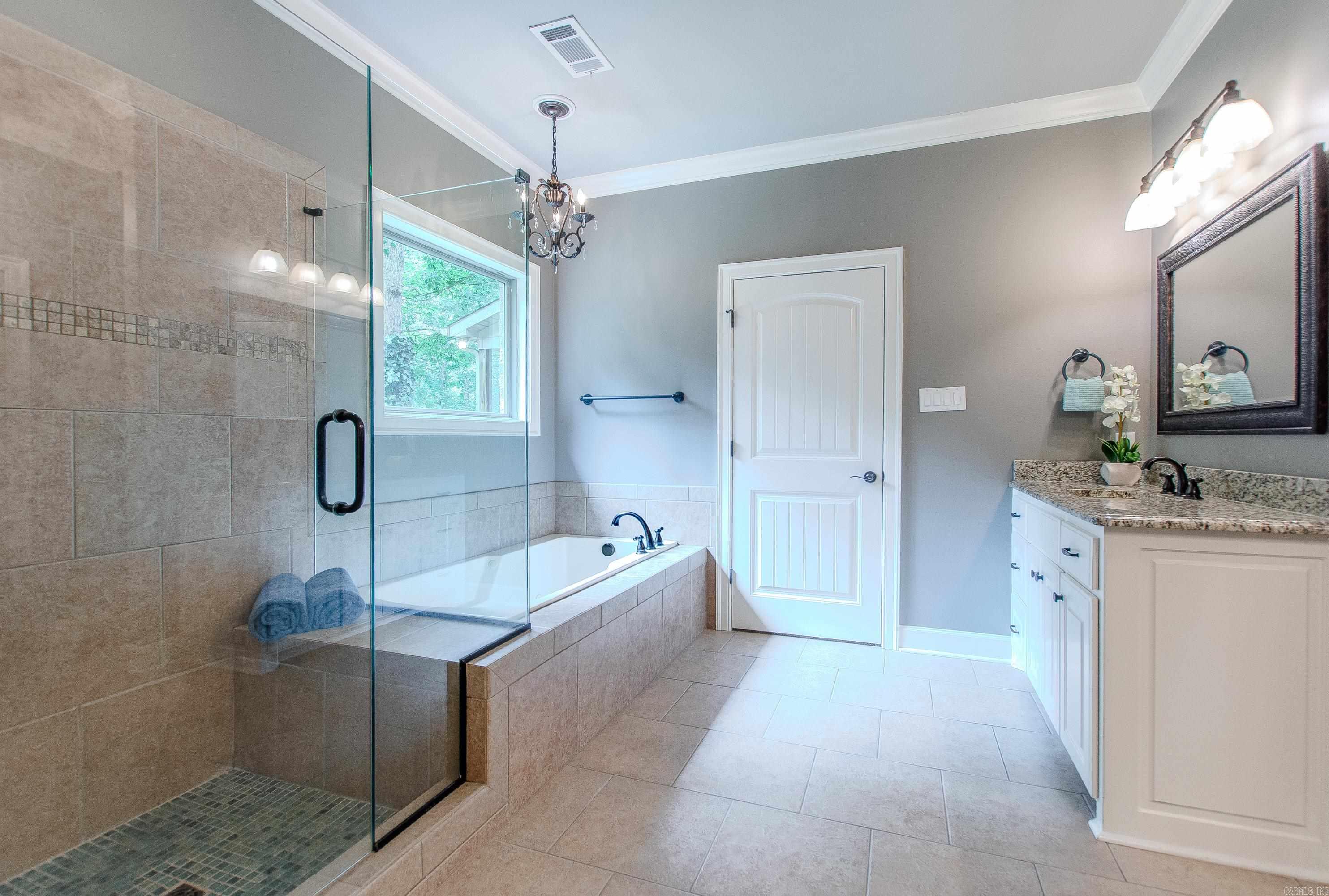 20612 Crested Butte Dr  Little Rock, AR