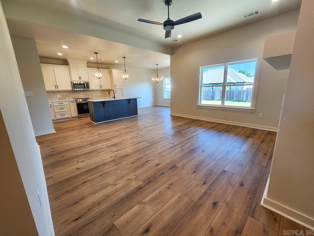 38 Wedgewood  Greenbrier, AR