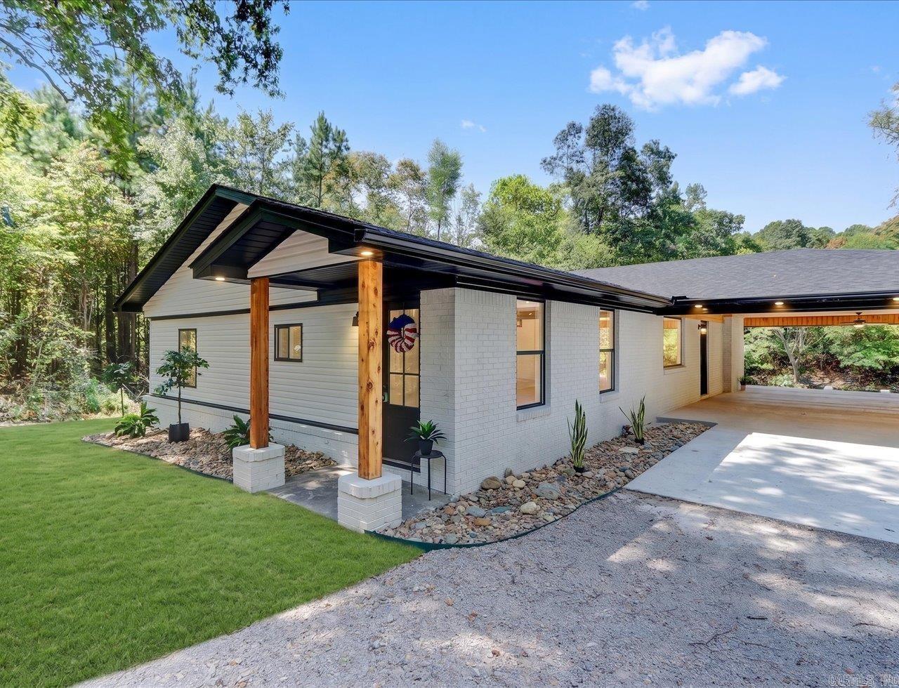130 Jay  Hot Springs, AR