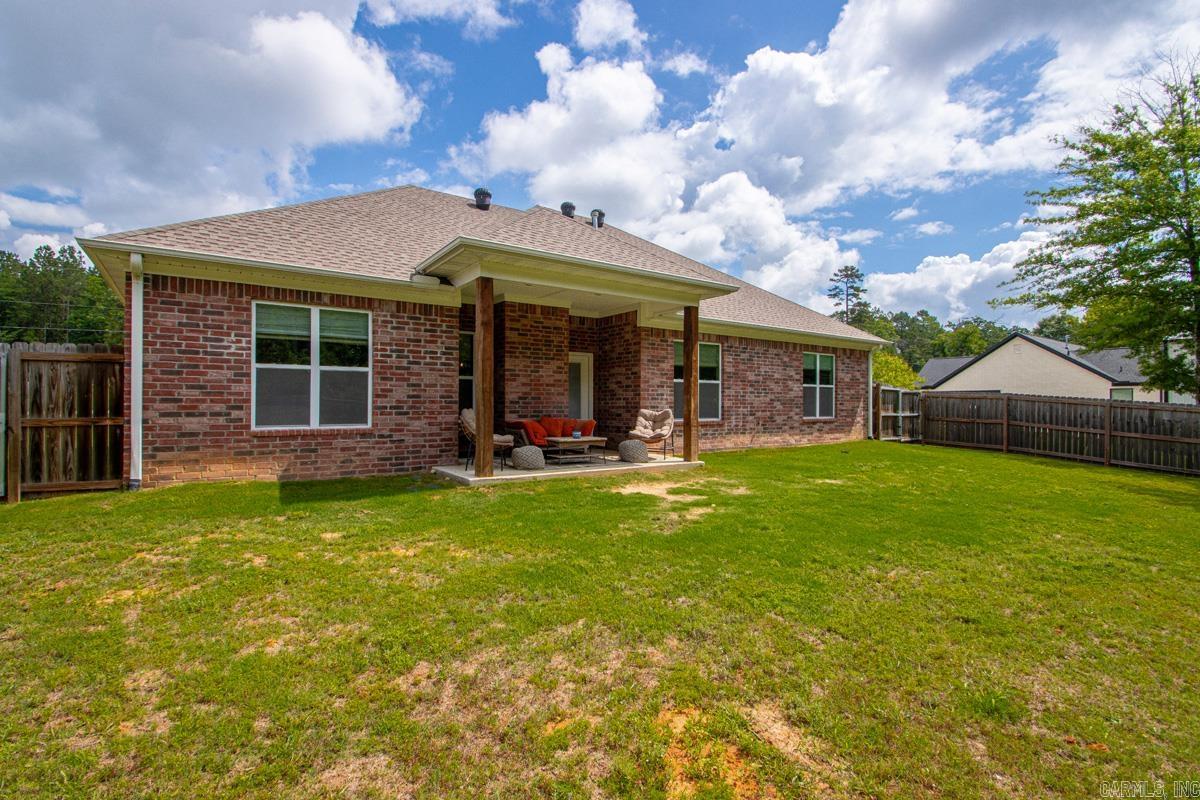 21229 Meadows Acres  Hensley, AR