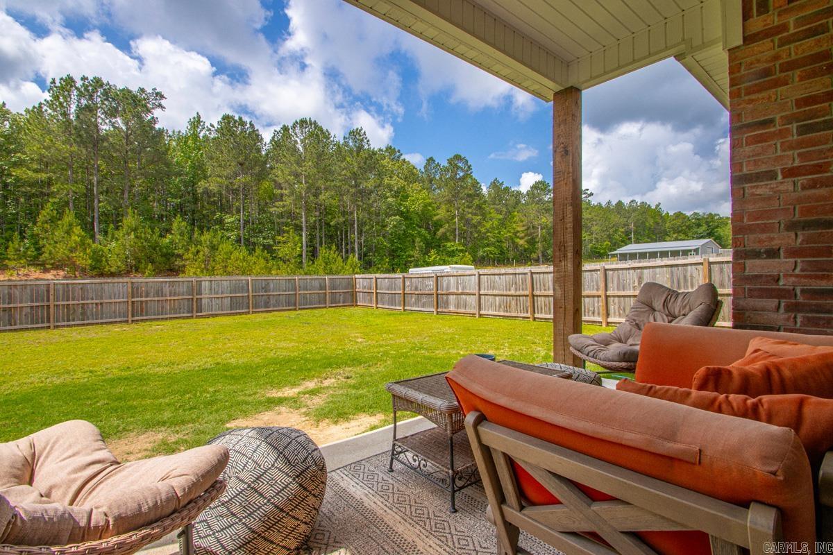 21229 Meadows Acres  Hensley, AR