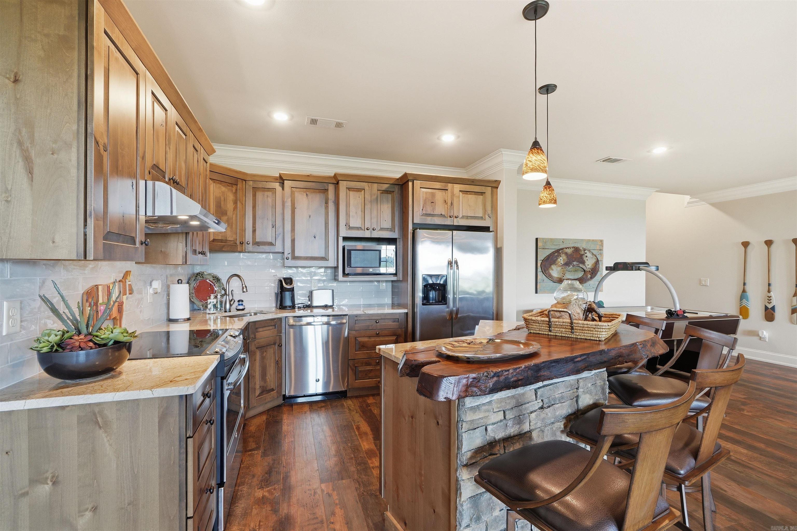 61 The Bluffs Dr  Edgemont, AR