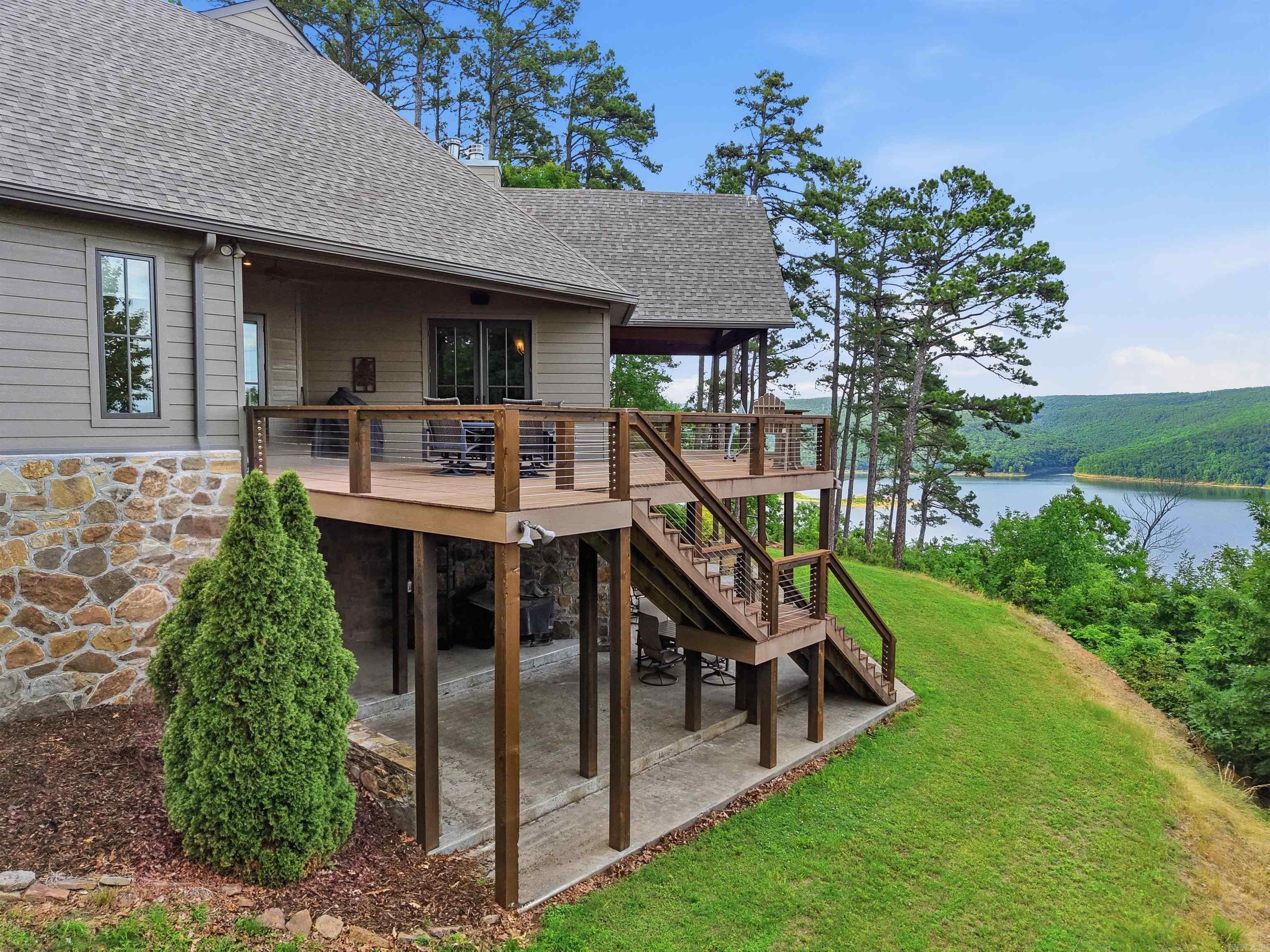 61 The Bluffs Dr  Edgemont, AR
