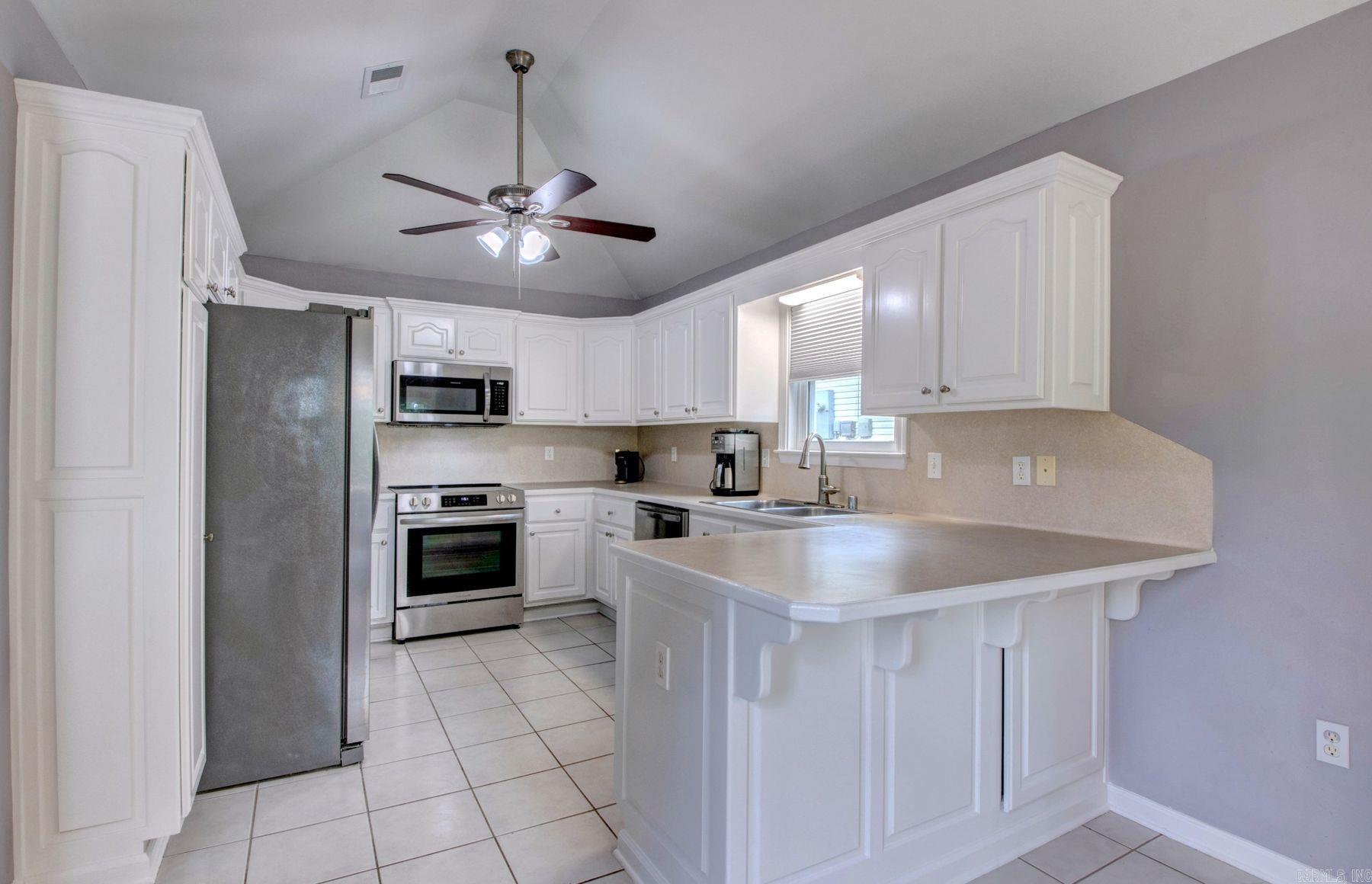 21 West Point Drive  Maumelle, AR