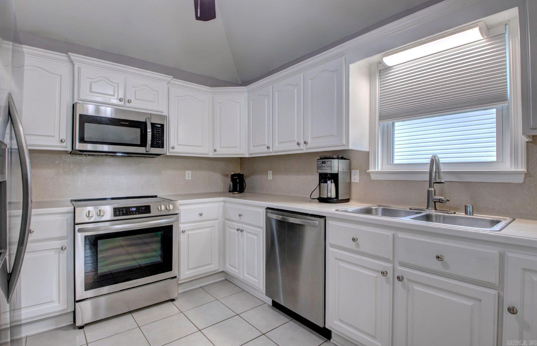 21 West Point Drive  Maumelle, AR