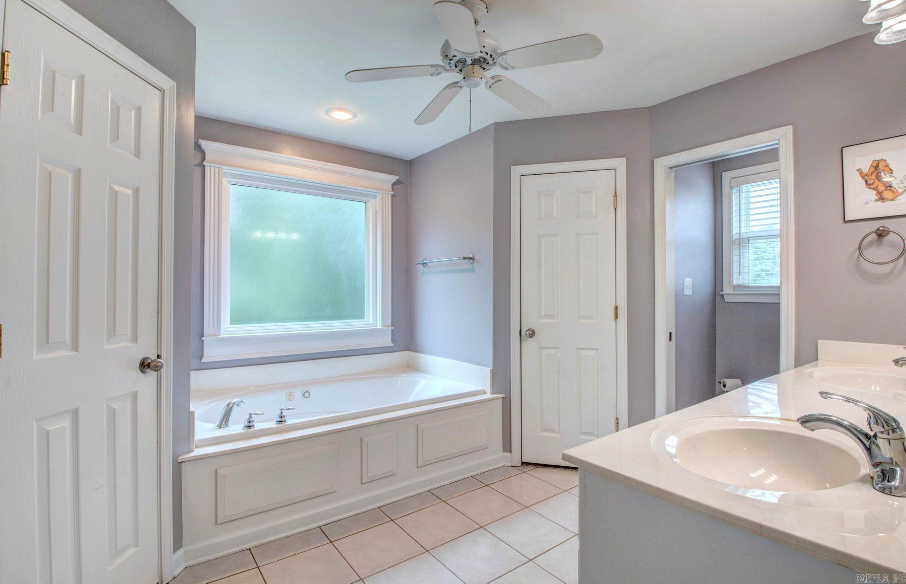 21 West Point Drive  Maumelle, AR