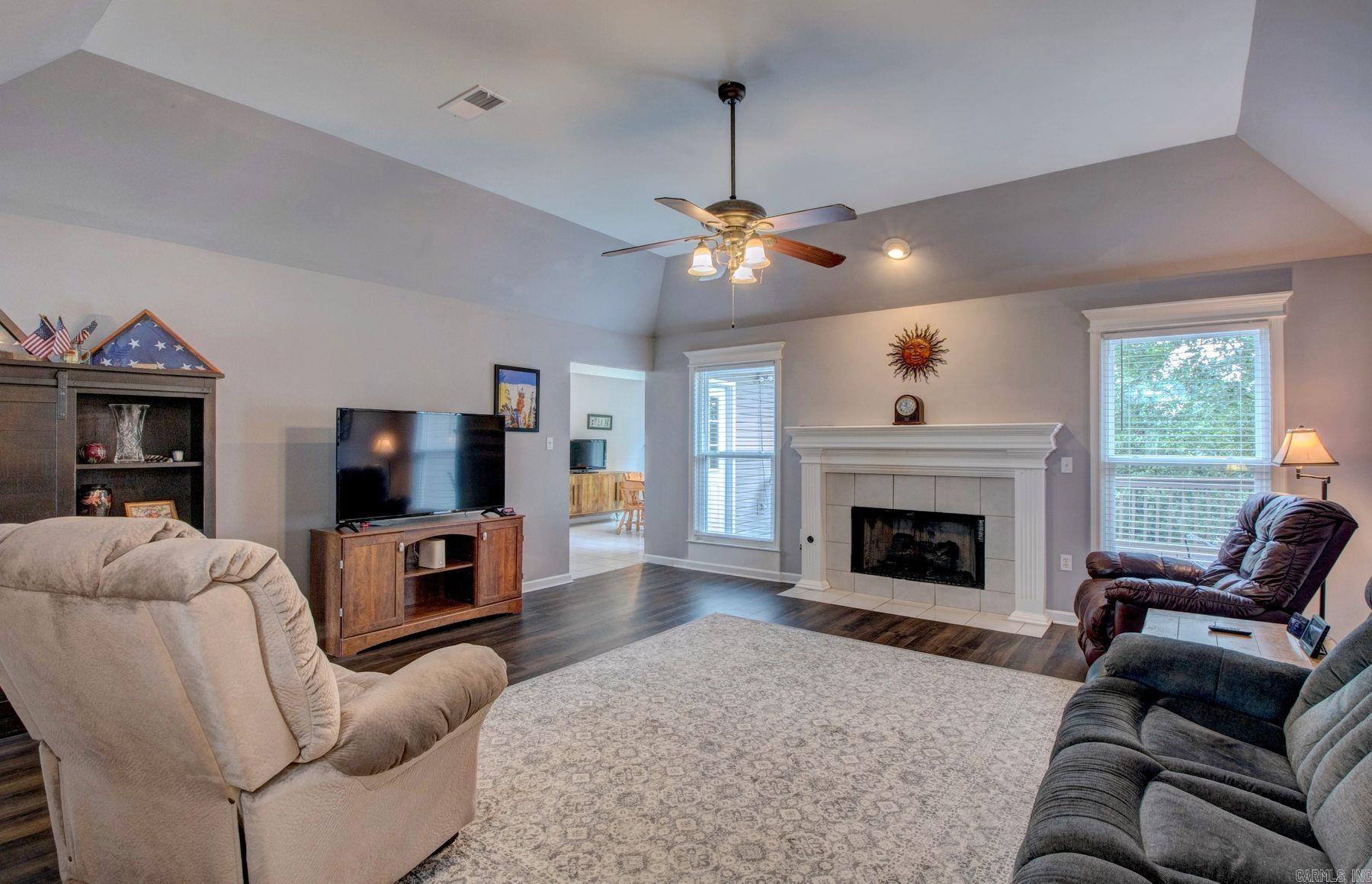 21 West Point Drive  Maumelle, AR