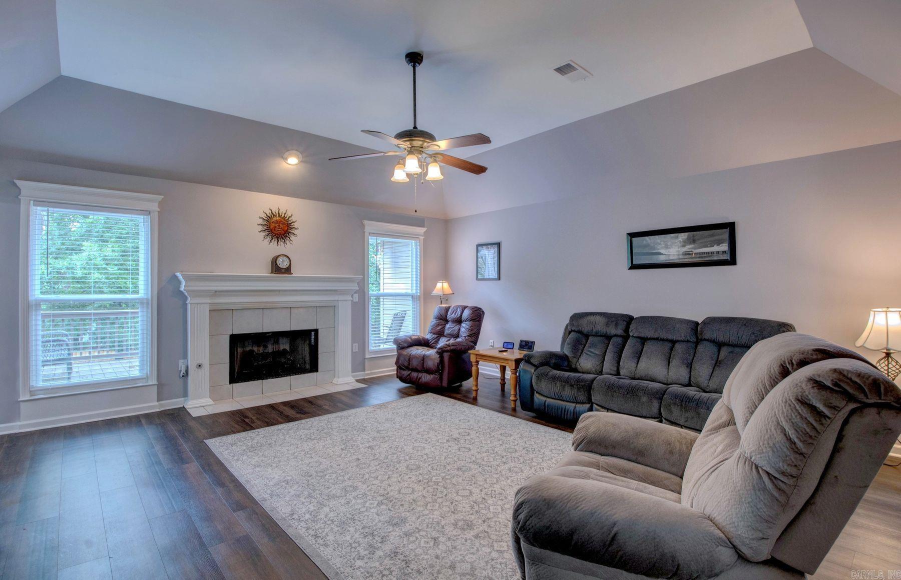 21 West Point Drive  Maumelle, AR
