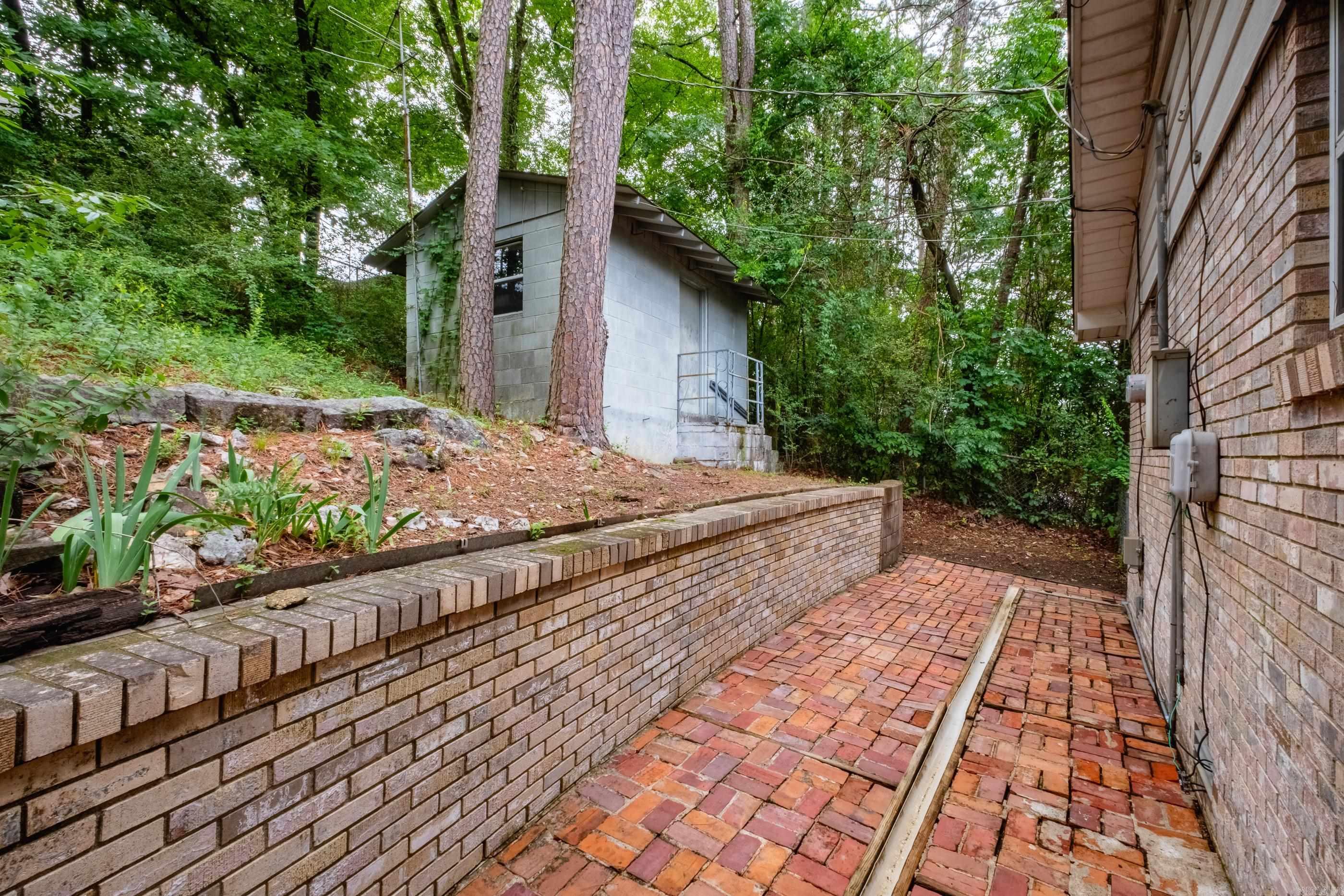 411 N McAdoo  Little Rock, AR