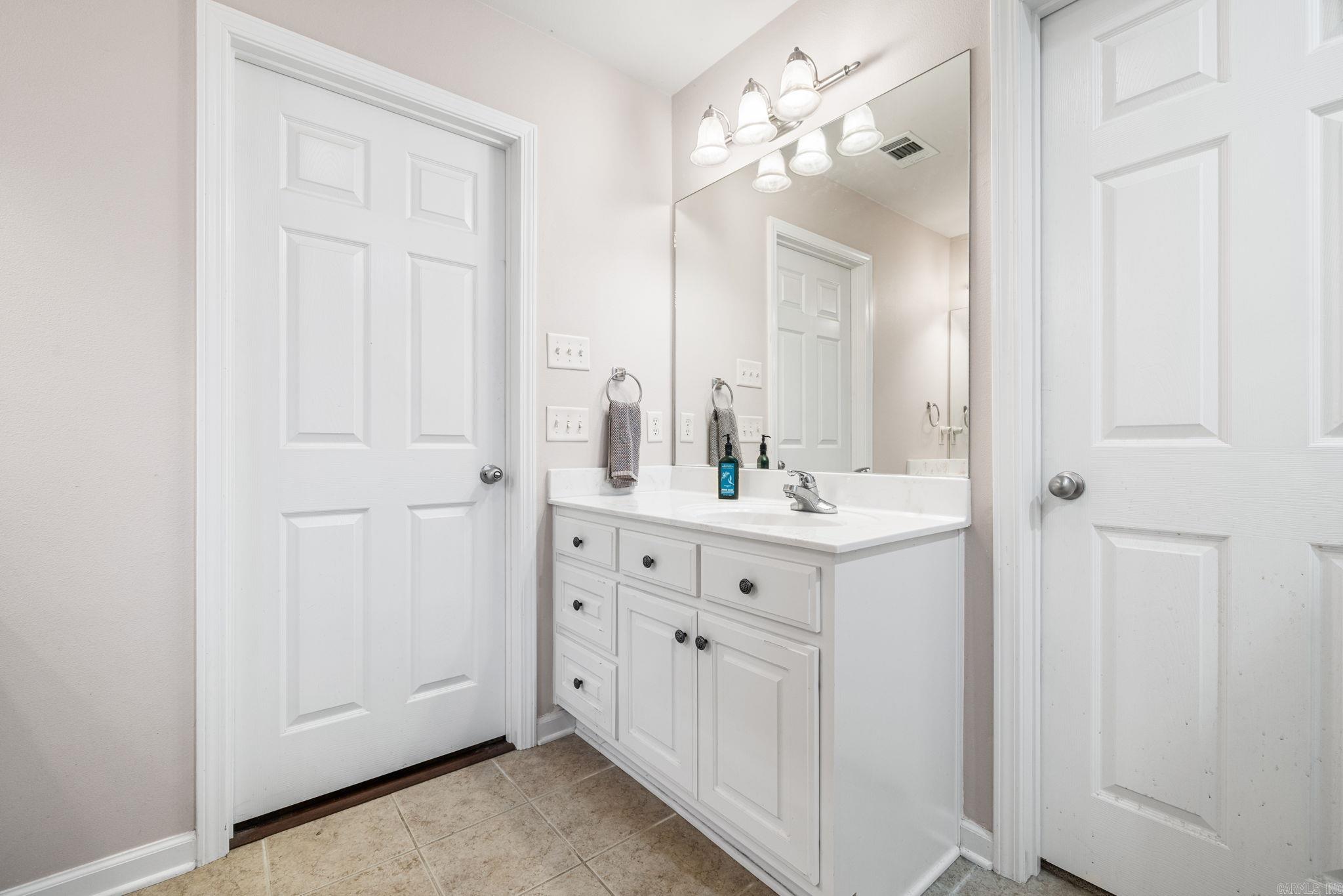 1032 Golden Hills  Cabot, AR