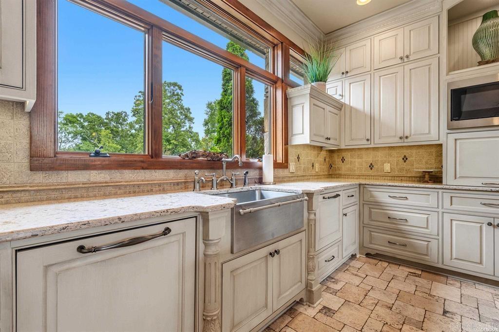 899 Rock Creek  Hot Springs, AR